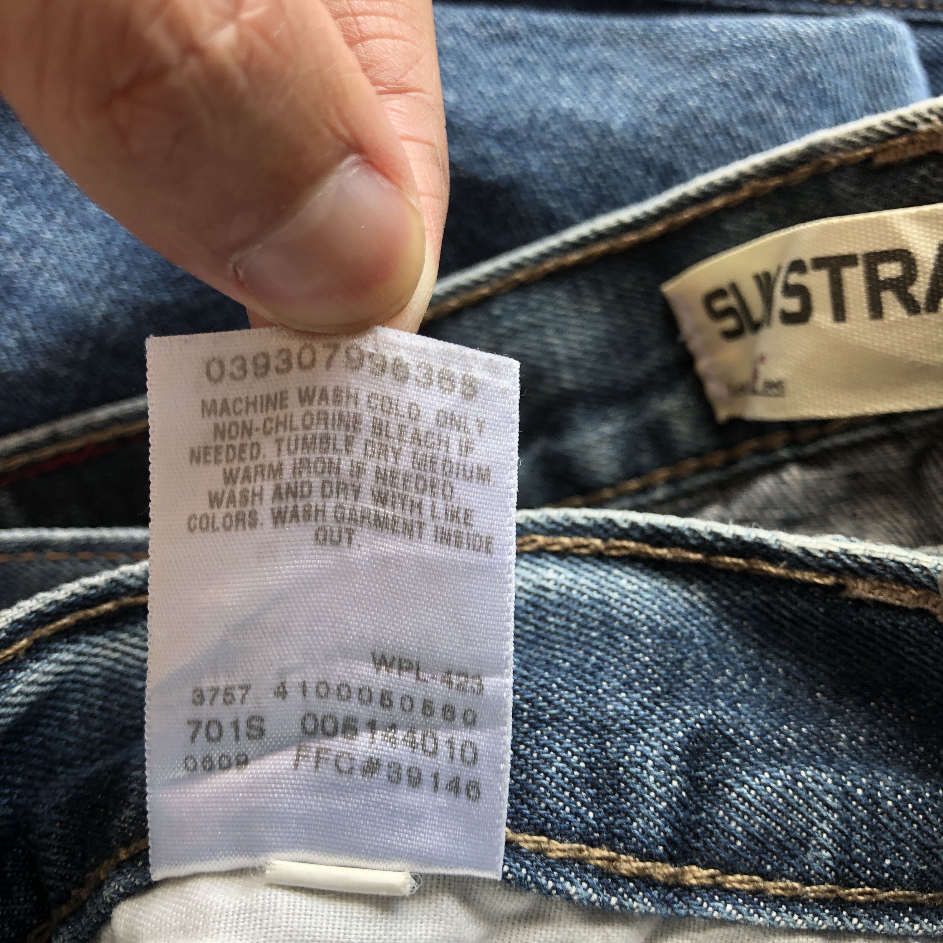 Levi's Vintage Levis Jeans Distressed Levi's 514 Faded Denim Size US 34 / EU 50 - 11 Thumbnail
