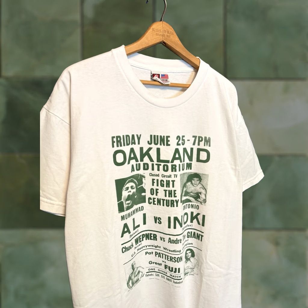 Vintage VINTAGE 90s Muhammad Ali Andre The Giant Oakland Auditorium White Tee Shirt XL Shirt Mens XL White 90s Size US XL / EU 56 / 4 - 1 Thumbnail