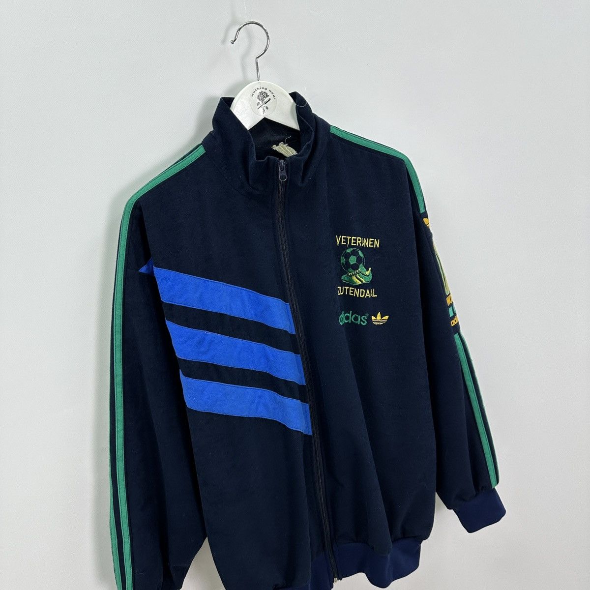 Vintage Vintage 90s Adidas Veteranen Zutendaal One World y2k jacket Size US XL / EU 56 / 4 - 3 Thumbnail