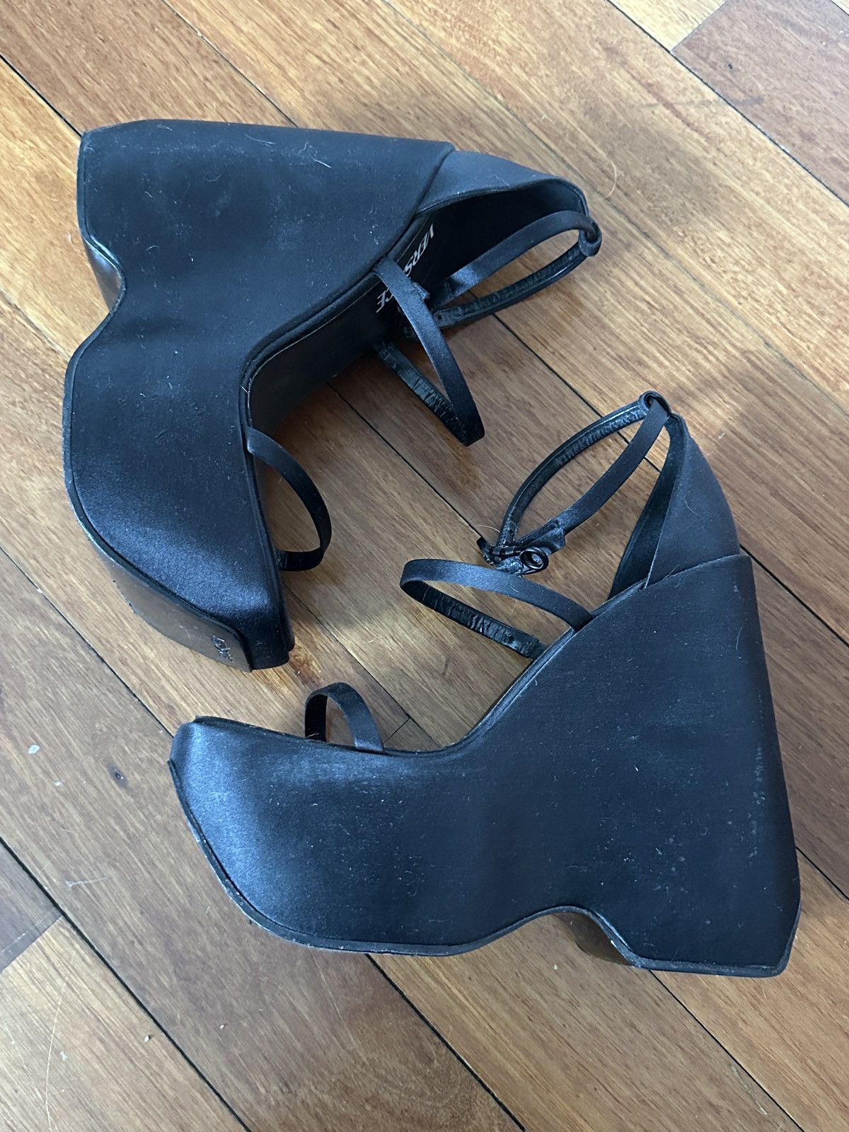 Versace Versace Sandal Pump Heels Size US 8 / IT 38 - 5 Thumbnail