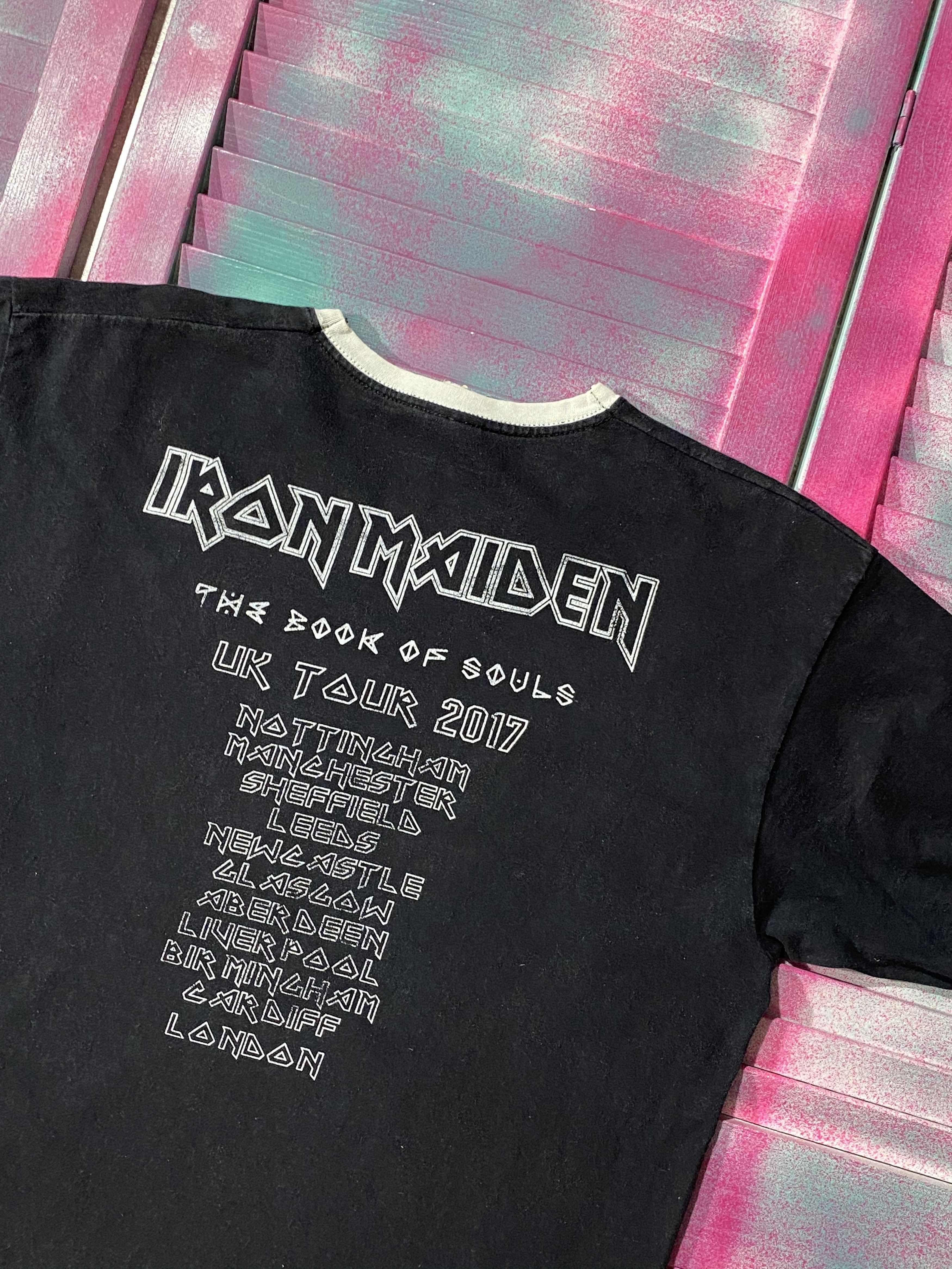 Band Tees Iron Maiden Uk Tour The book of soul T-shirt Size US S / EU 44-46 / 1 - 3 Thumbnail