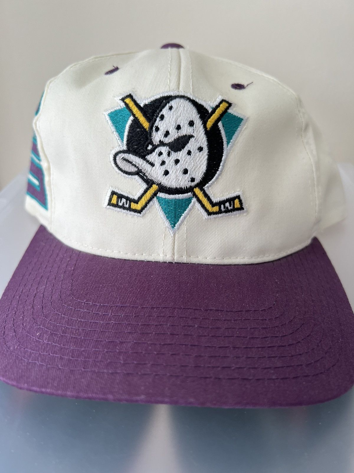 Vintage Anaheim Mighty Ducks Strapback dad hat cap rare 90s NHL hockey  deadstock