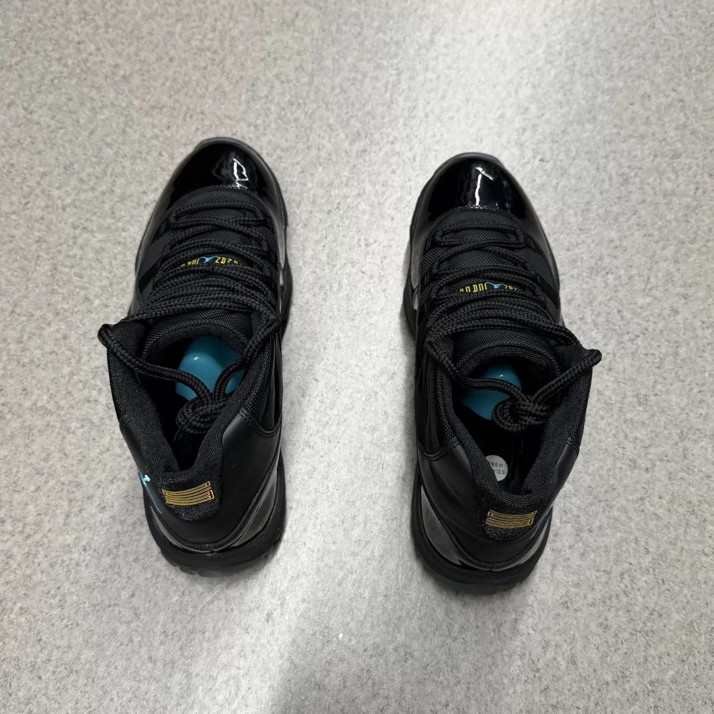 Nike AJ11 Gamma Blue 2013 44.5 US MINT Worn Once Size US 11.5 / EU 44-45 - 7 Thumbnail