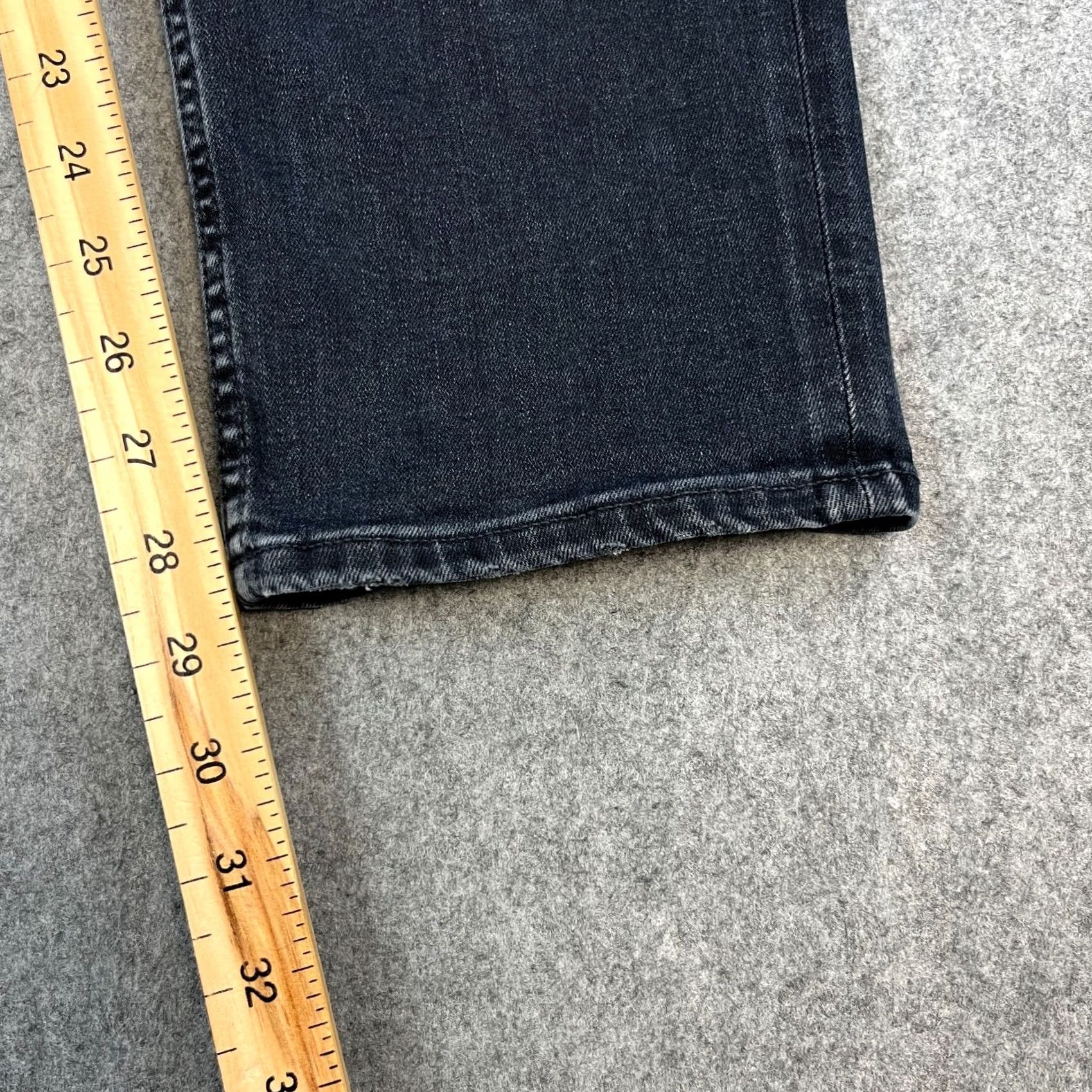 Hugo Boss HUGO BOSS Jeans Slim Fit 32 Dark Wash Blue Soft Motion Stretch Delaware Men 5-Pocket Denim Tapered Slim XS? Size US 32 / EU 48 - 4 Thumbnail