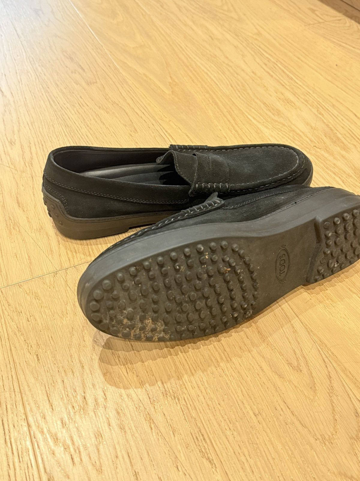 Tod's Tods Black Suede Driving Loafers (Like New) Size US 9.5 / EU 42-43 - 4 Thumbnail