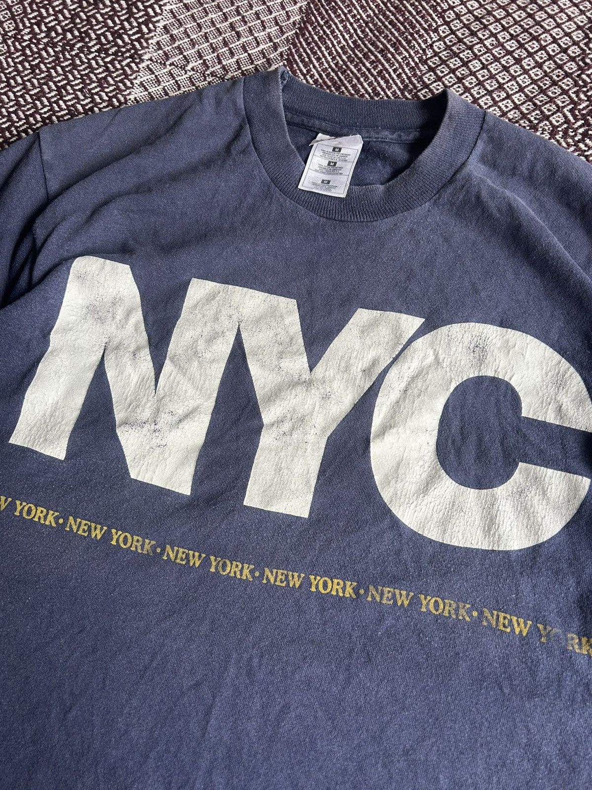 Fruit Of The Loom × Vintage Vintage FOTL Heavy NYC T-Shirt Crewneck Streetwear Y2K Sz M Size US M / EU 48-50 / 2 - 5 Thumbnail