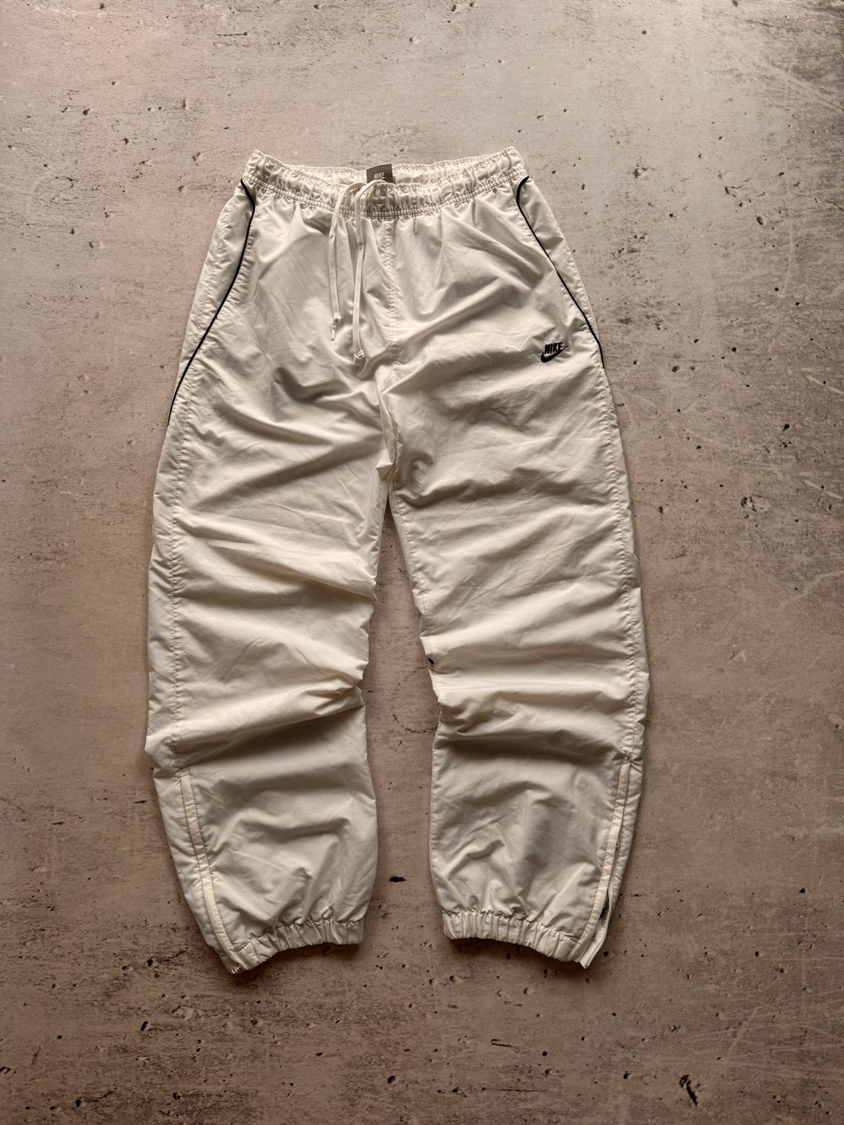 Nike × Vintage NIKE VINTAGE BASIC LOGO OVERSIZE BAGGY PANTS Size US 32 / EU 48 - 1 Thumbnail