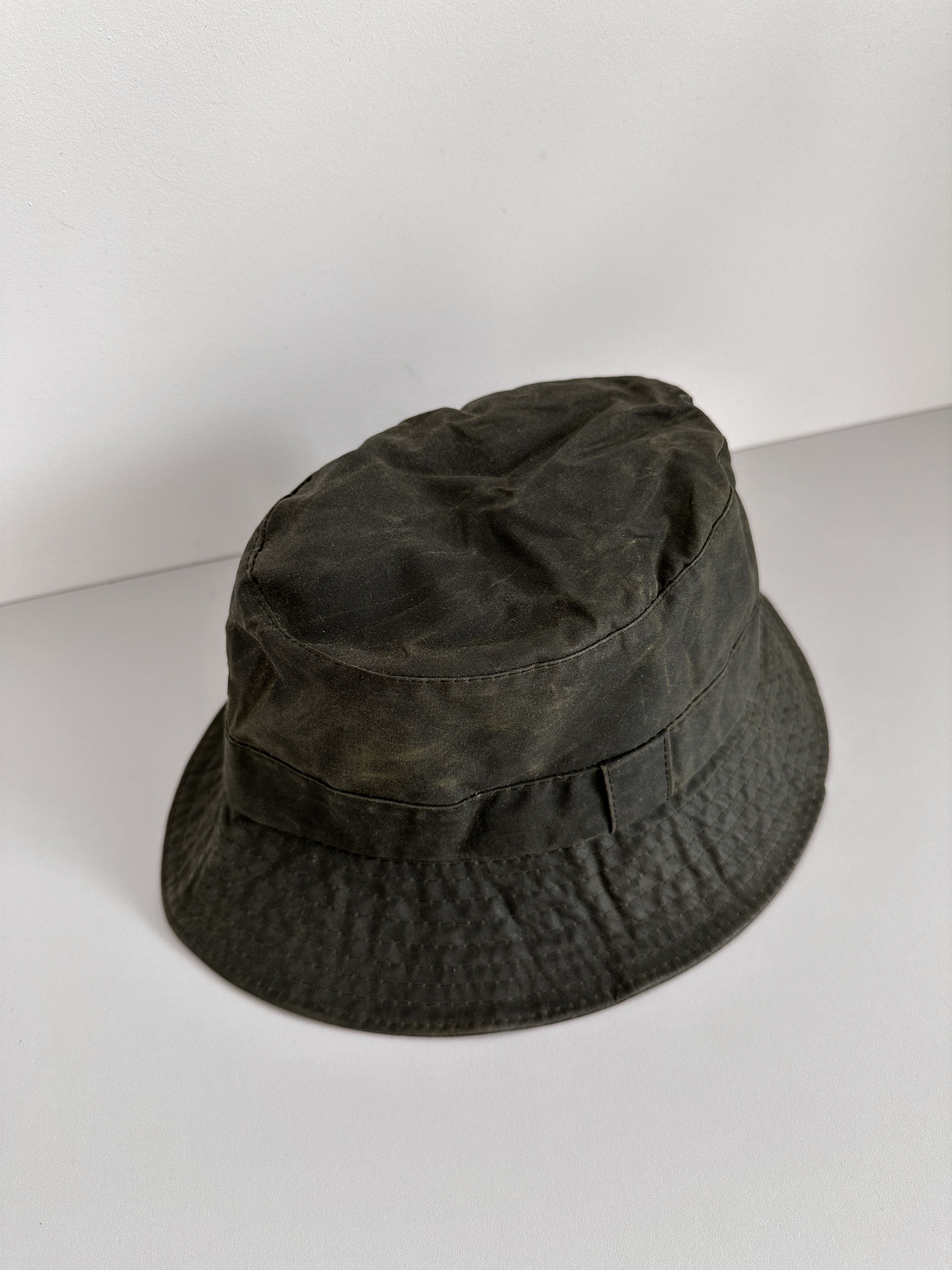 Barbour Vintage Barbour Wax Bucket Hat Unisex Size ONE SIZE - 3 Thumbnail