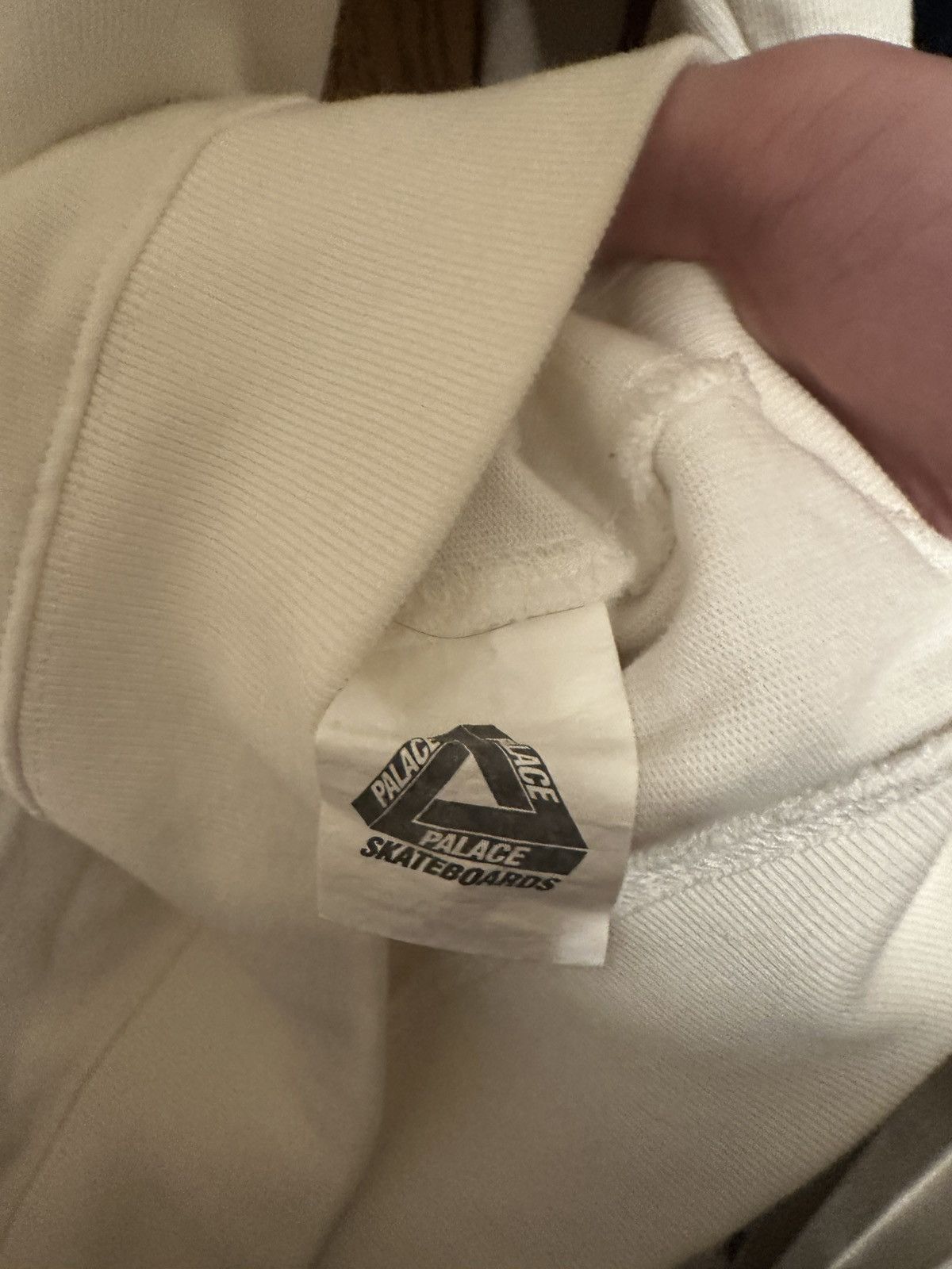 Palace Palace Inserto Crew White Medium Size US M / EU 48-50 / 2 - 4 Thumbnail