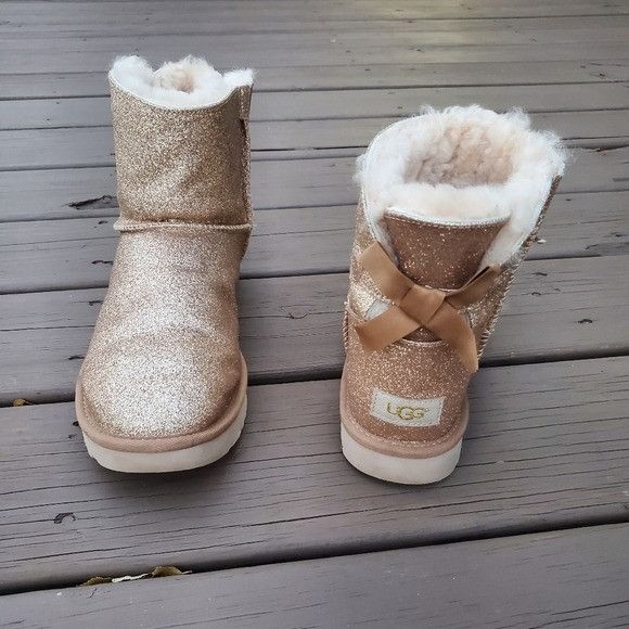 ugg bow sparkle