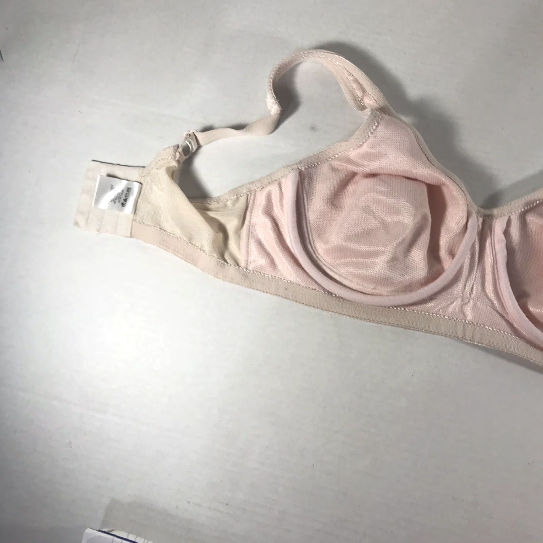 Vintage Breezies Pink Push Up Bra Women's Size 36DD Underwired Lightly Lined Vicegrade Size ONE SIZE - 5 Thumbnail