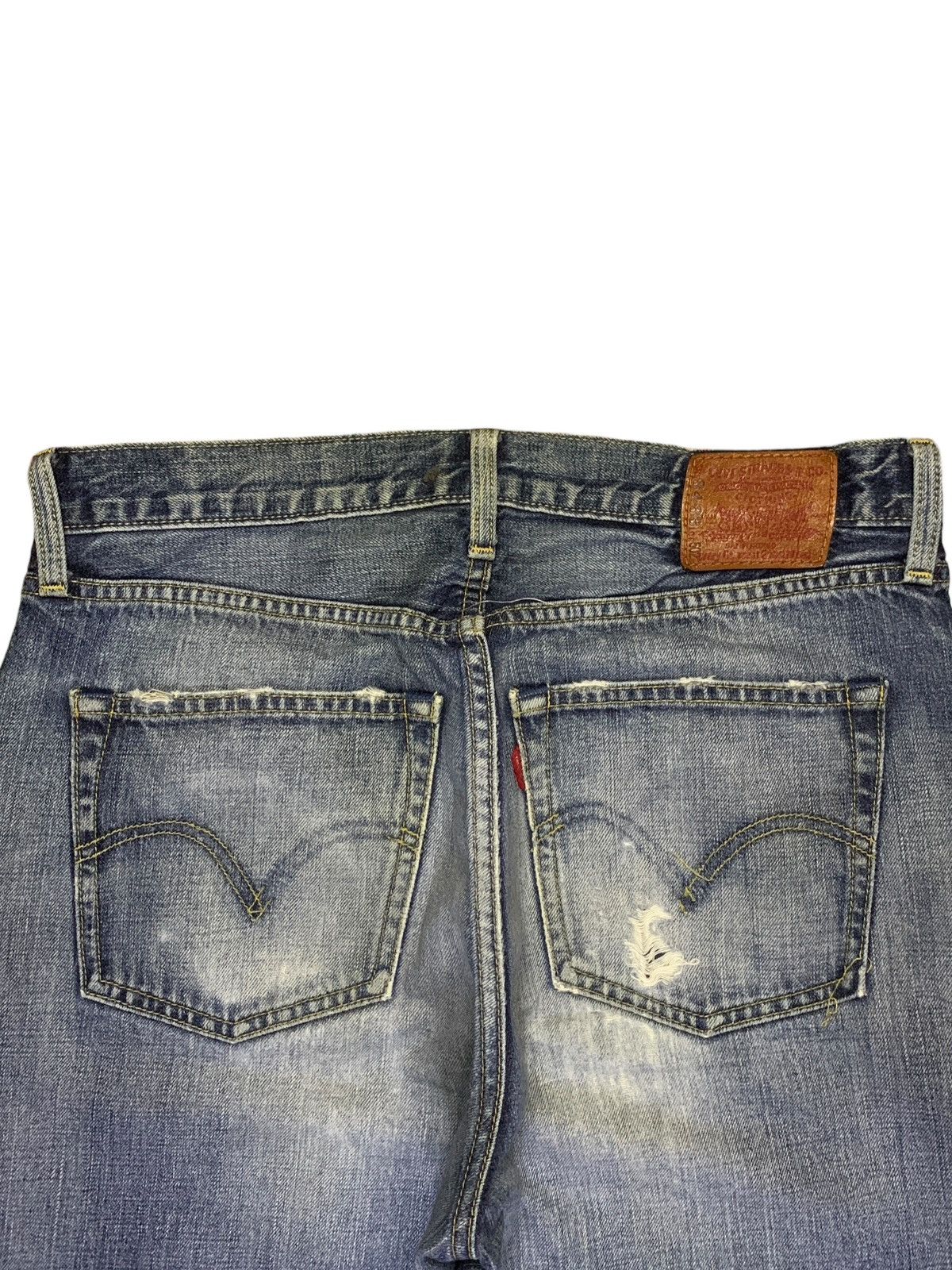 Levi's Vintage 90s Levis 502 Faded Wash Distressed Baggy Jeans Size US 32 / EU 48 - 8 Thumbnail