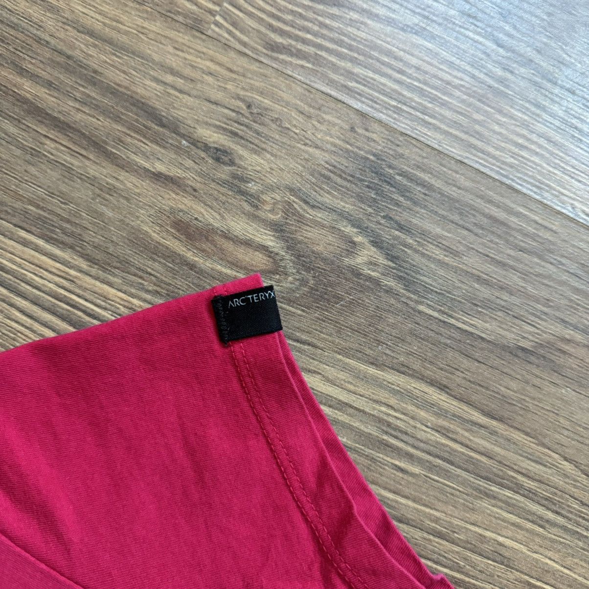 Arc'teryx Arcteryx T-Shirt Women’s M Pink Size M / US 6-8 / IT 42-44 - 2 Thumbnail