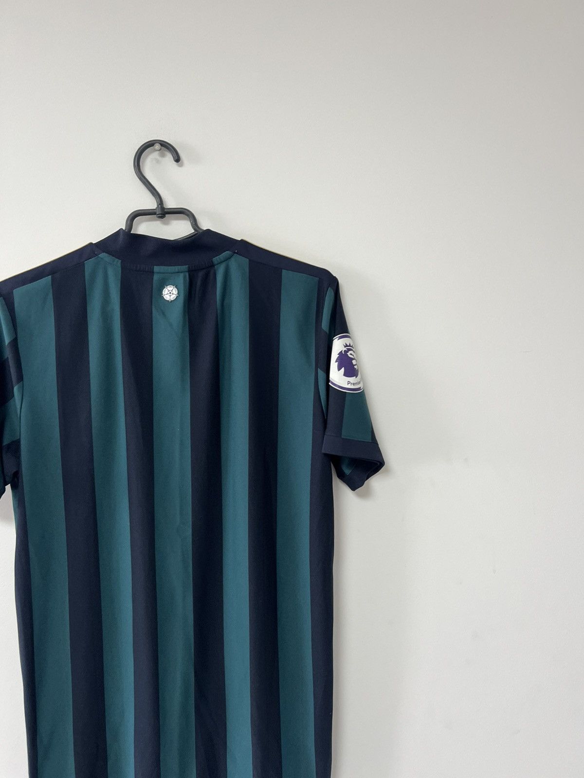 Adidas Leeds United 2020/21 Away Football Shirt Jersey Adidas M Size US M / EU 48-50 / 2 - 22 Thumbnail