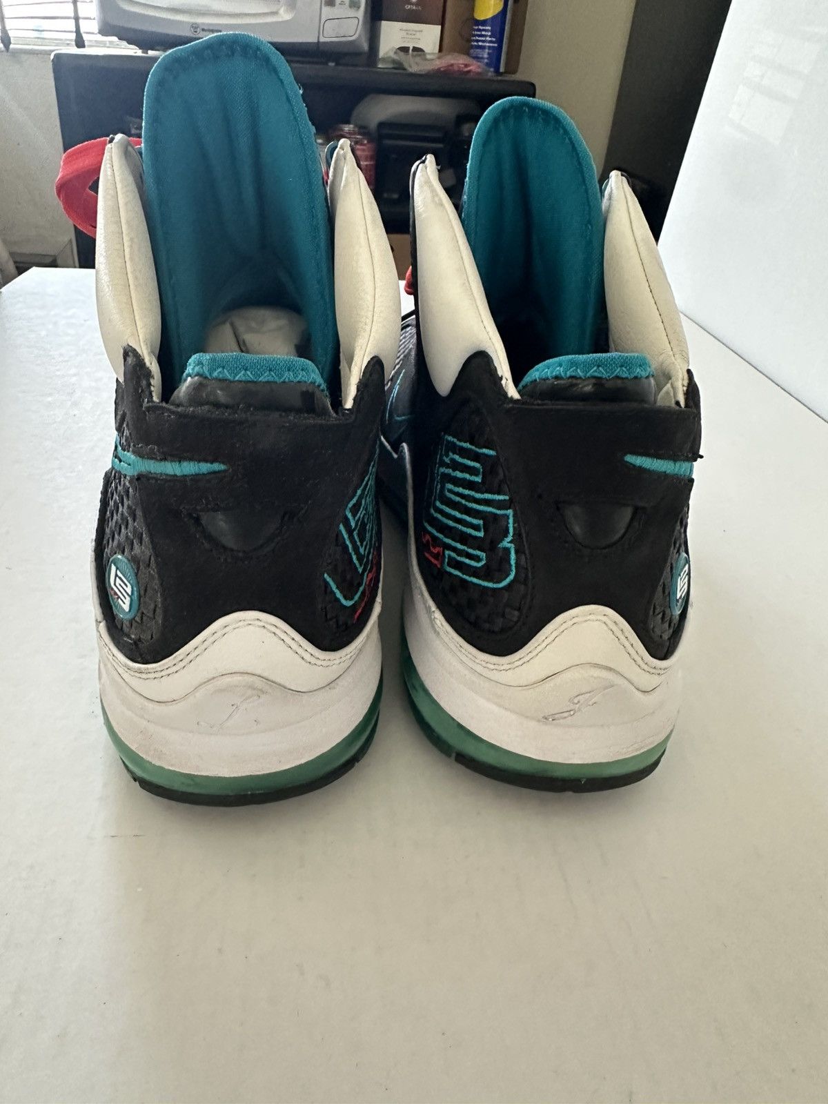 Nike Lebron 7 Red Carpet 2009 Size US 13 / EU 46 - 4 Thumbnail