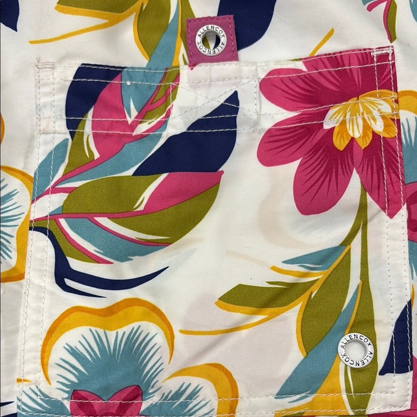 Other NWOT Allen Cox Floral Swim Trunks with Pink and Blue XXL Size US 44 / EU 60 - 2 Thumbnail