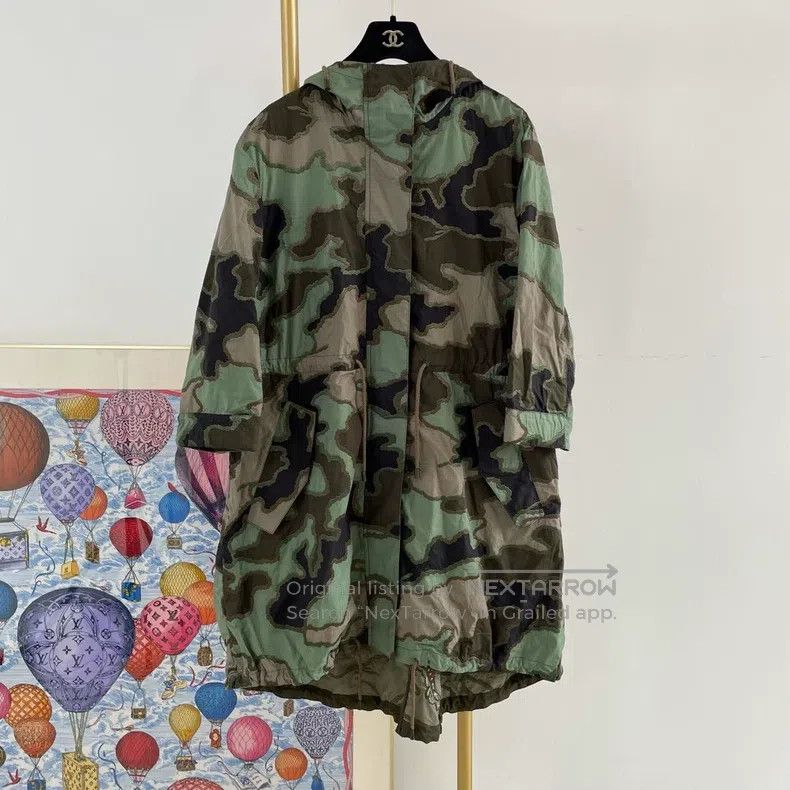 Valentino Valentino Camouflage embroidered jacket Size S / US 4 / IT 40 - 1 Thumbnail