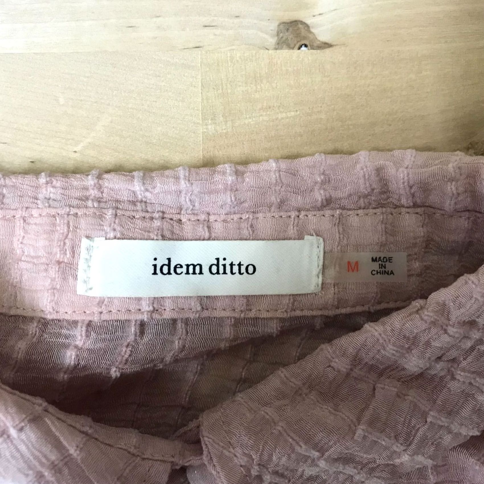 Vintage IDEM DITTO WOMEN'S Blouse Pink M 3/4 Sleeve Button Collared ViscoSe Blend Top Size M / US 6-8 / IT 42-44 - 7 Thumbnail