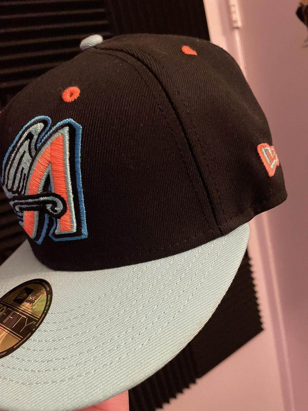 New Era 7 1/2 Capsule Hats Anaheim Angels Halloween FNF fitted hat Size ONE SIZE - 5 Thumbnail