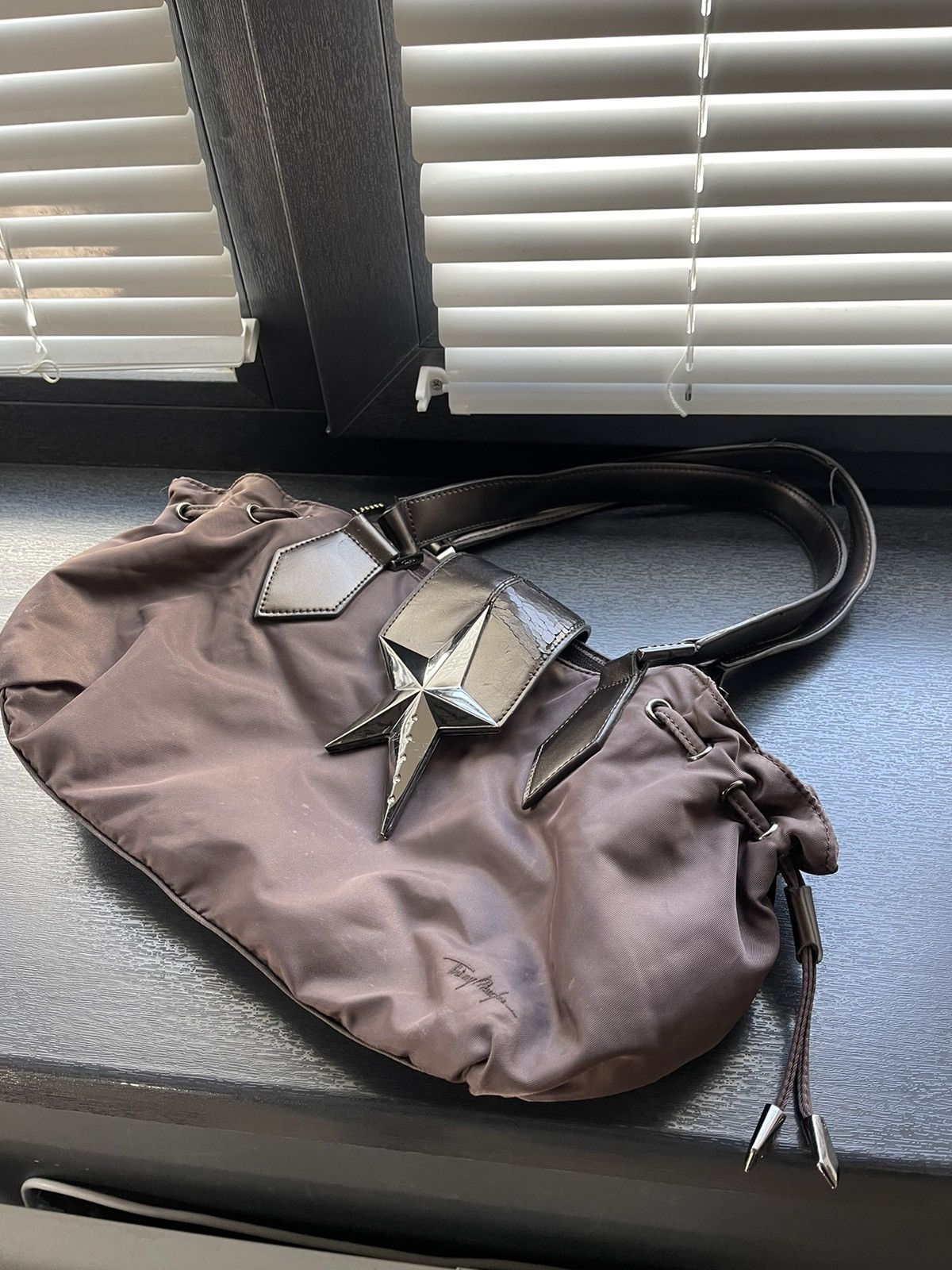 Designer × Thierry Mugler × Vintage Vintage Thierry Mugler brown star nylon bag Size ONE SIZE - 9 Thumbnail