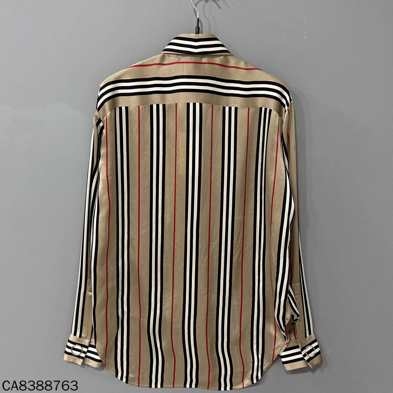 Burberry Burberry Check Silk Shirt Jacket UK6 98% New Faded Size XS / US 0-2 / IT 36-38 - 3 Thumbnail