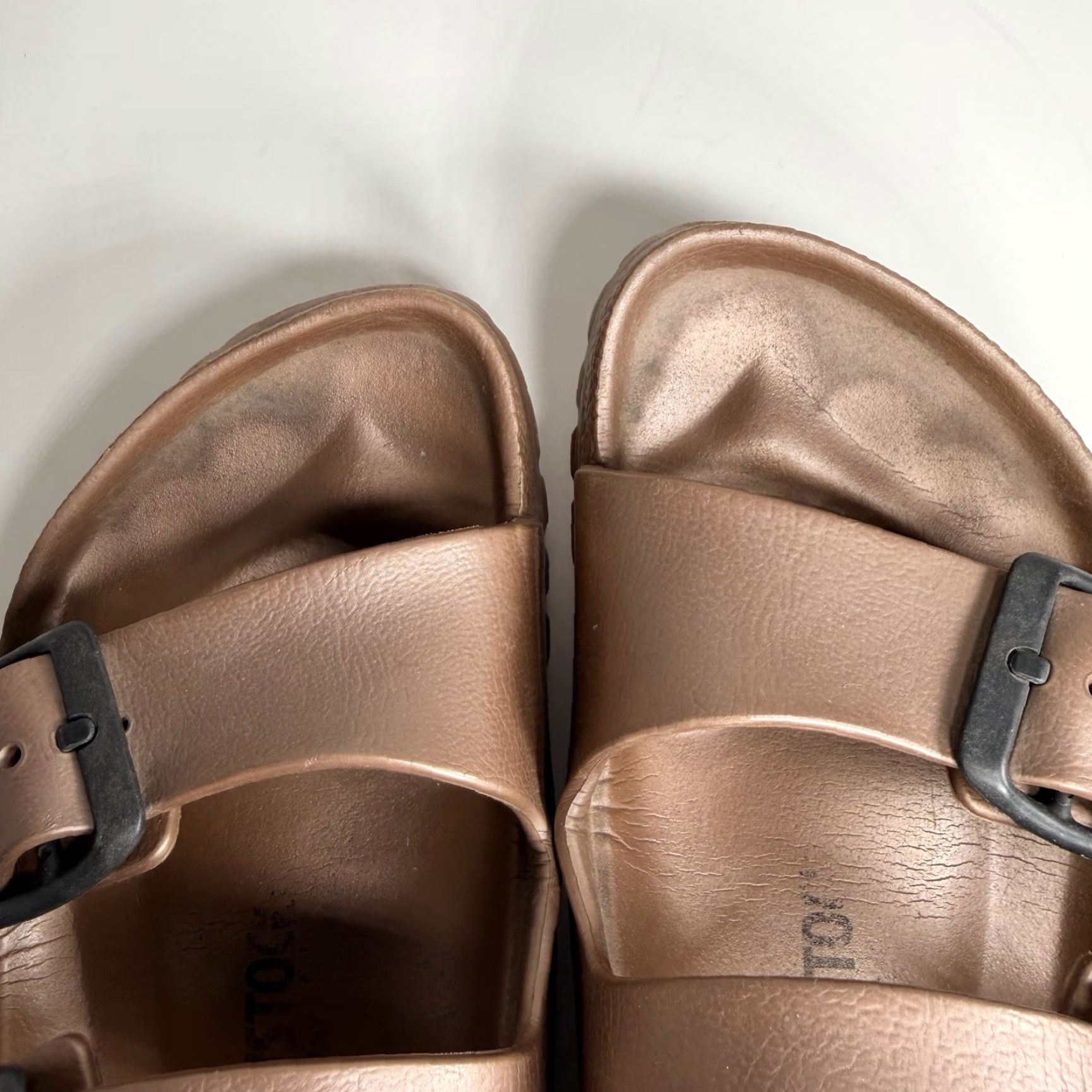 Birkenstock Birkenstock Arizona Copper Rubber Footbed Narrow EU 37 US 6 Size US 6 / IT 36 - 7 Thumbnail