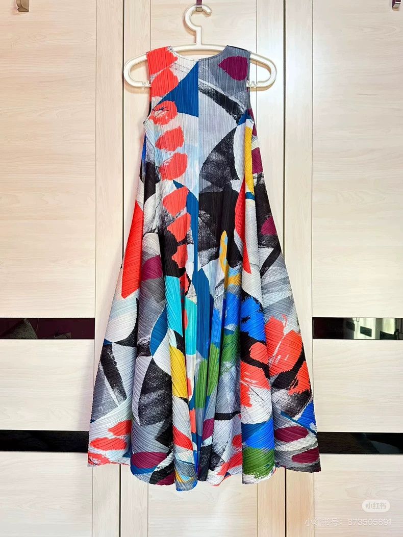 Issey Miyake Issey Miyake size:3 Colored ink-wash dress Size M / US 6-8 / IT 42-44 - 2 Thumbnail