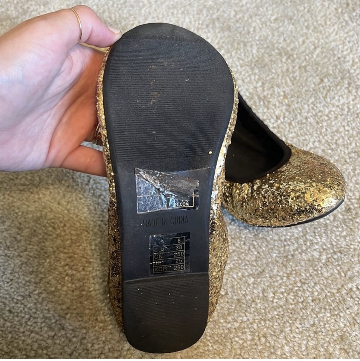 Forever 21 Forever 21 Sparkly Gold Ballet Flats Size 8 Size US 8 / IT 38 - 3 Thumbnail