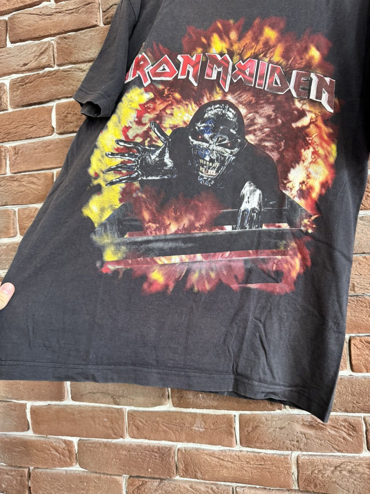 Band Tees Vintage 00s Iron Maiden Middle Finger Washed Metal Band Tee Size US L / EU 52-54 / 3 - 5 Thumbnail