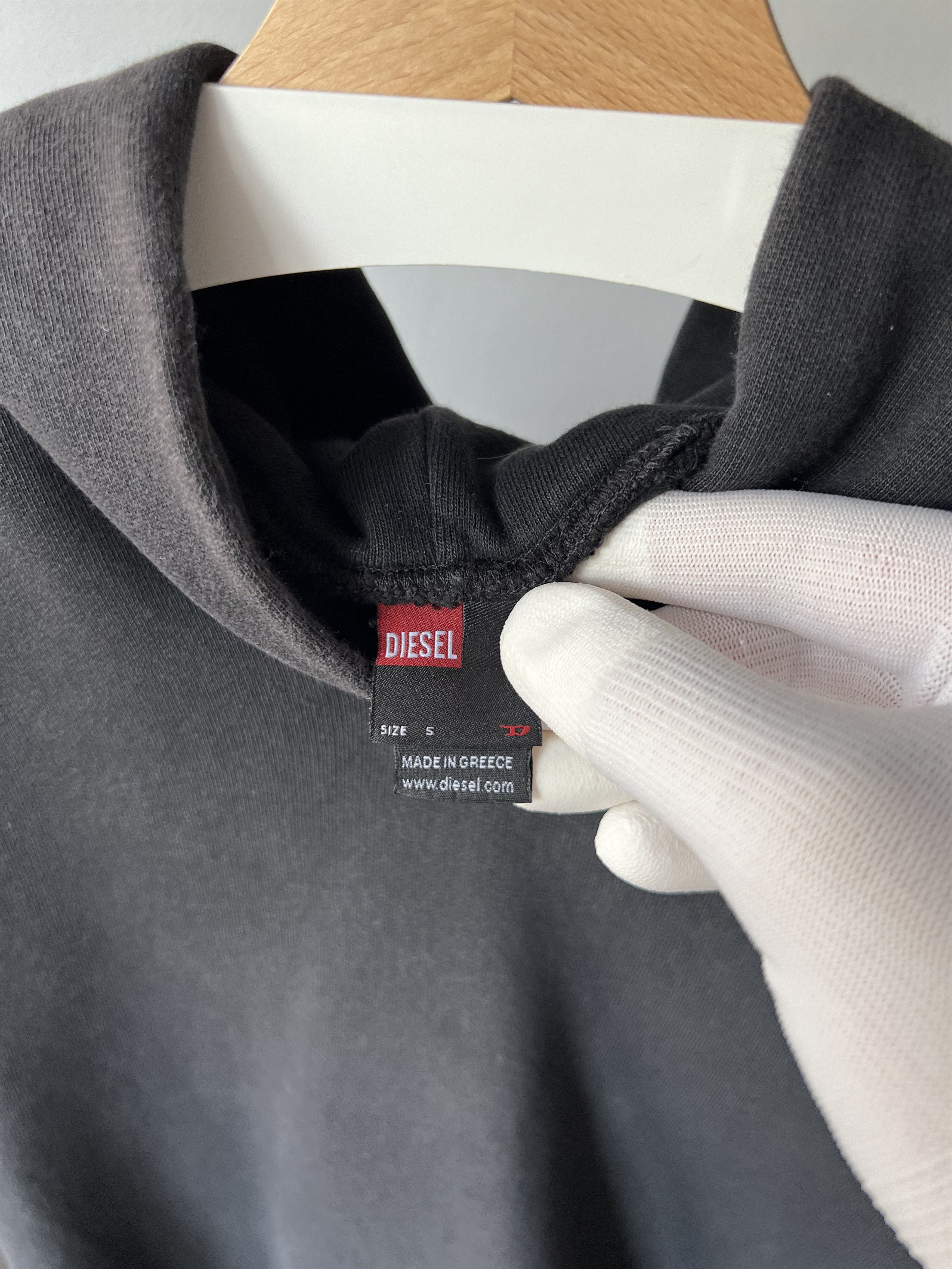 Diesel Diesel Sleevless Black Cotton Printed Pullover Hoodie Y2K Size US S / EU 44-46 / 1 - 8 Thumbnail