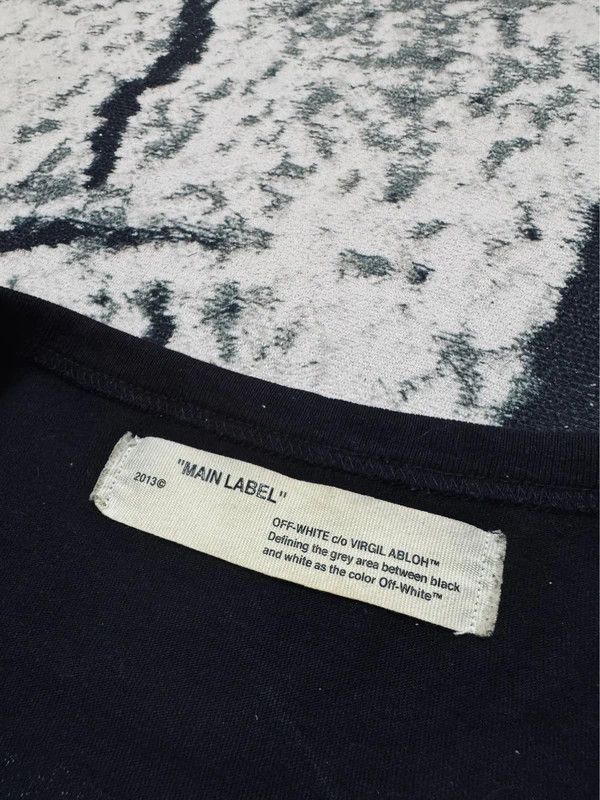Off-White Vintage Offwhite t-shirt black logo white M Size US M / EU 48-50 / 2 - 5 Thumbnail