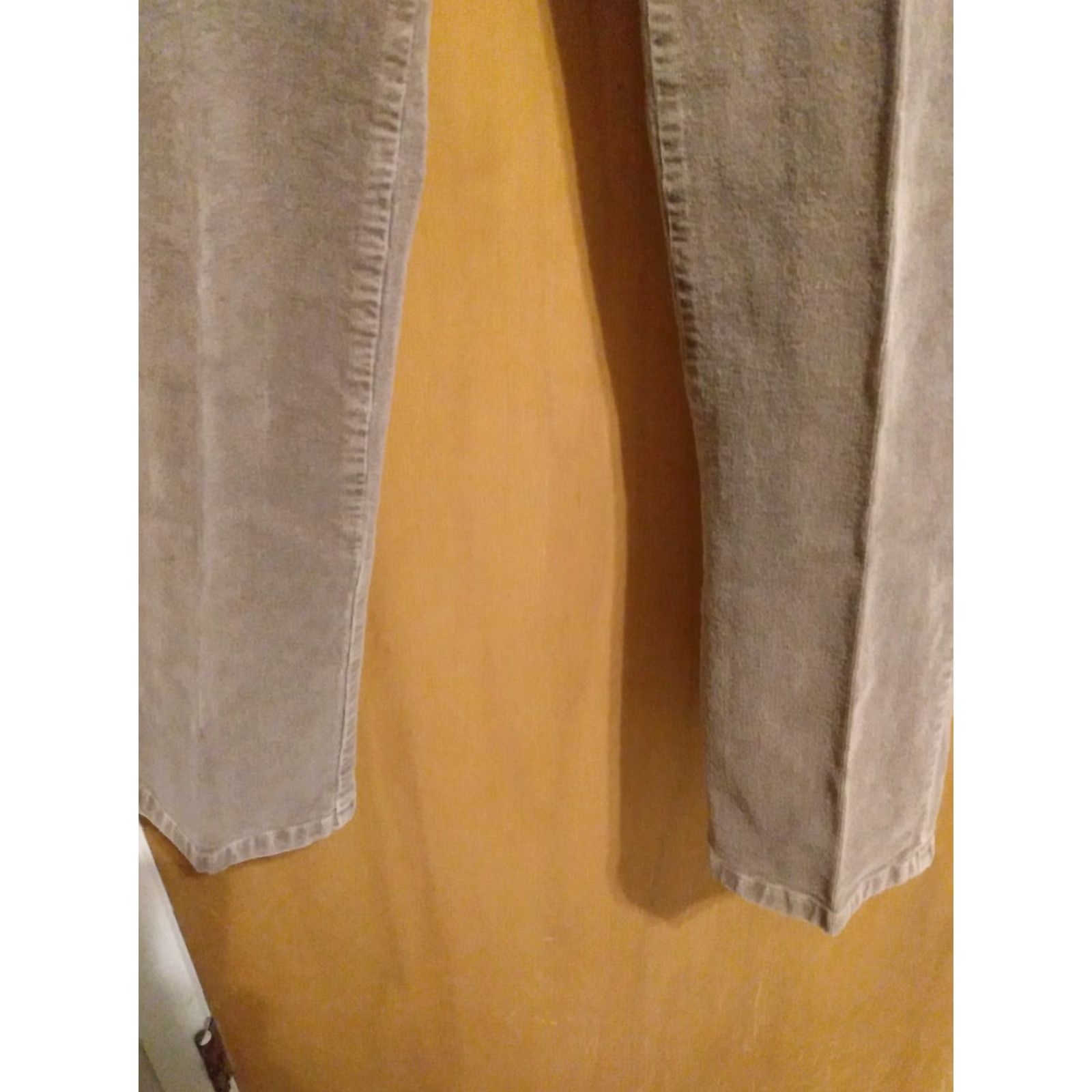 Dockers VINTAGE Dockers Pants stretch SZ. 6-28" X 29" BROWN CASUAL CORDUROY Size 28" / US 6 / IT 42 - 4 Thumbnail
