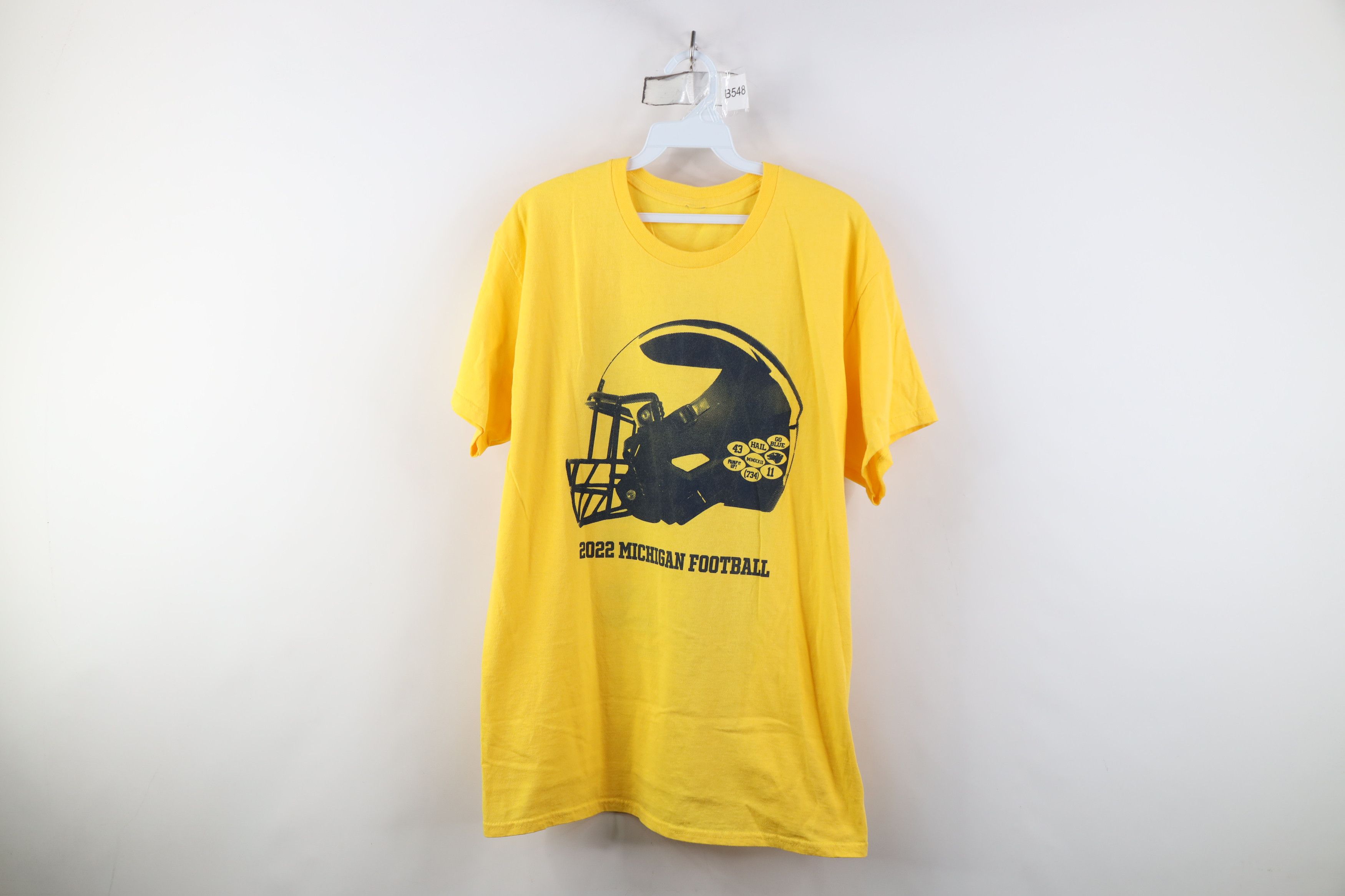 Vintage 2022 University of Michigan Football Short Sleeve T-Shirt Size US L / EU 52-54 / 3 - 1 Thumbnail