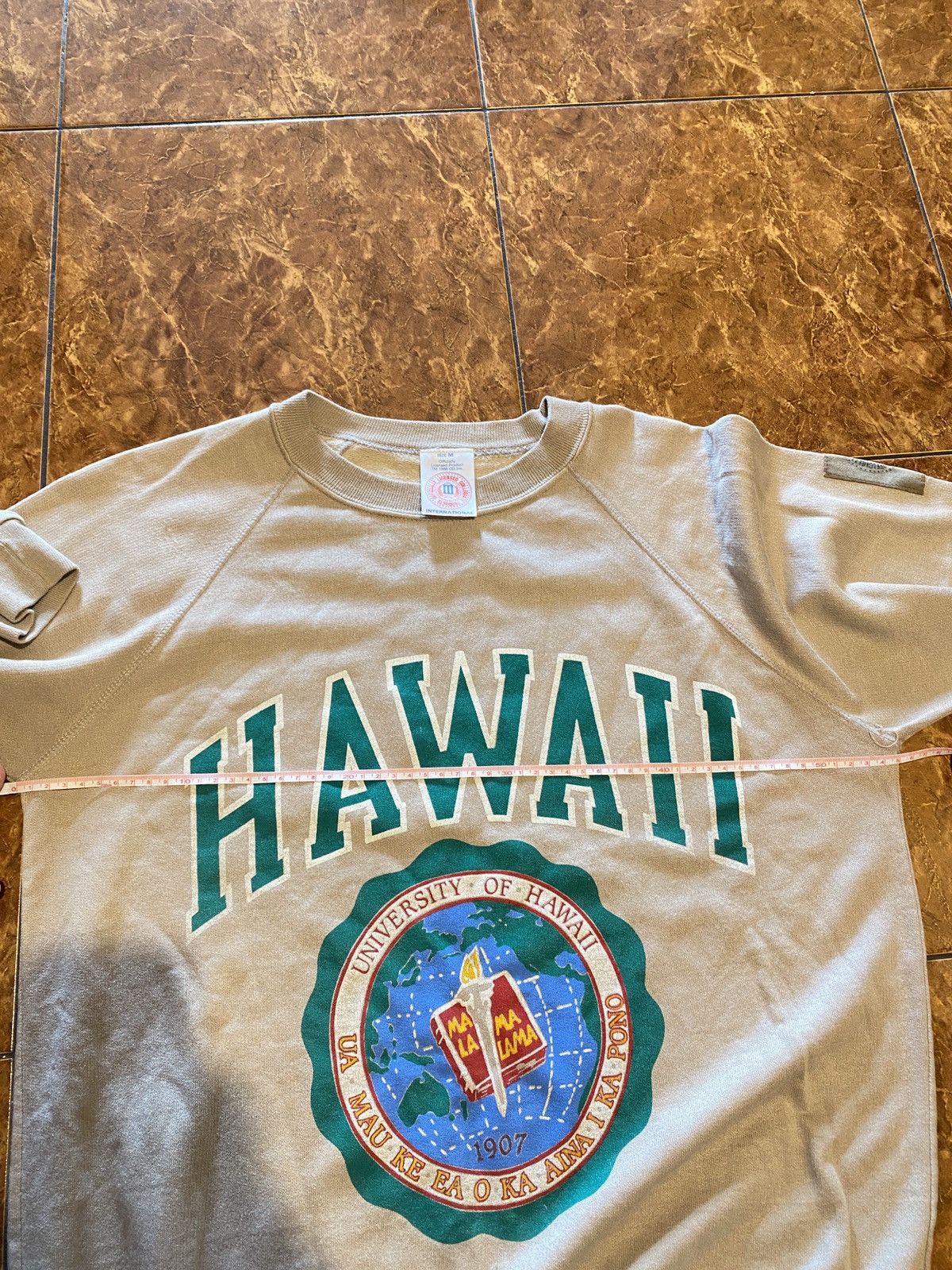NCAA × Vintage Ultra rare university of hawaii Vintage Crawneck 80s Size US L / EU 52-54 / 3 - 11 Thumbnail