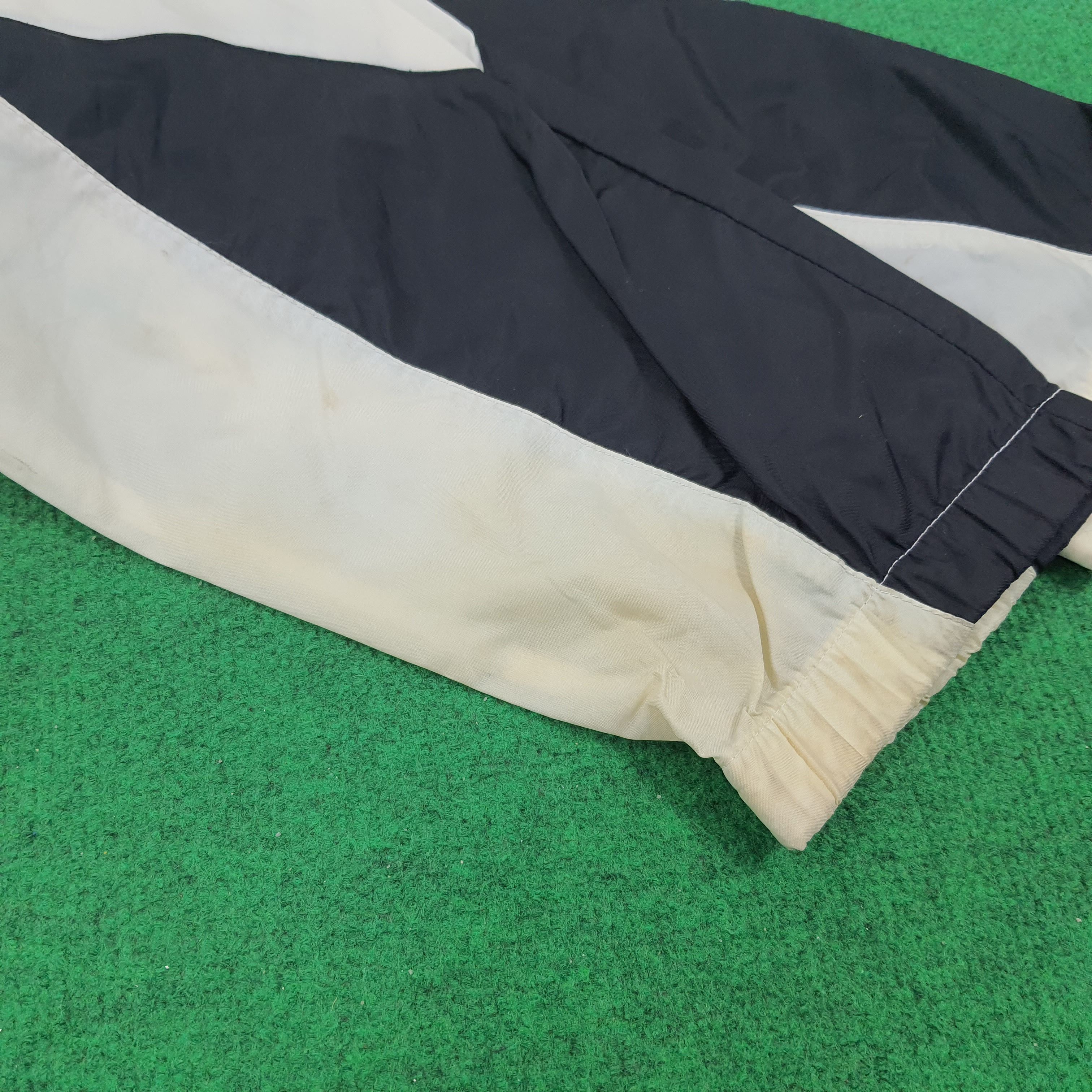 Nike × Vintage Vintage NIKE Outdoor Sports Jacket Size US XXL / EU 58 / 5 - 8 Thumbnail