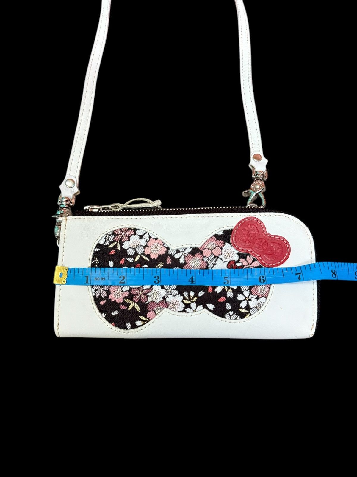 Cartoon Network HELLO KITTY WHITE LEATHER SHOULDER WALLET BAG Size ONE SIZE - 7 Thumbnail