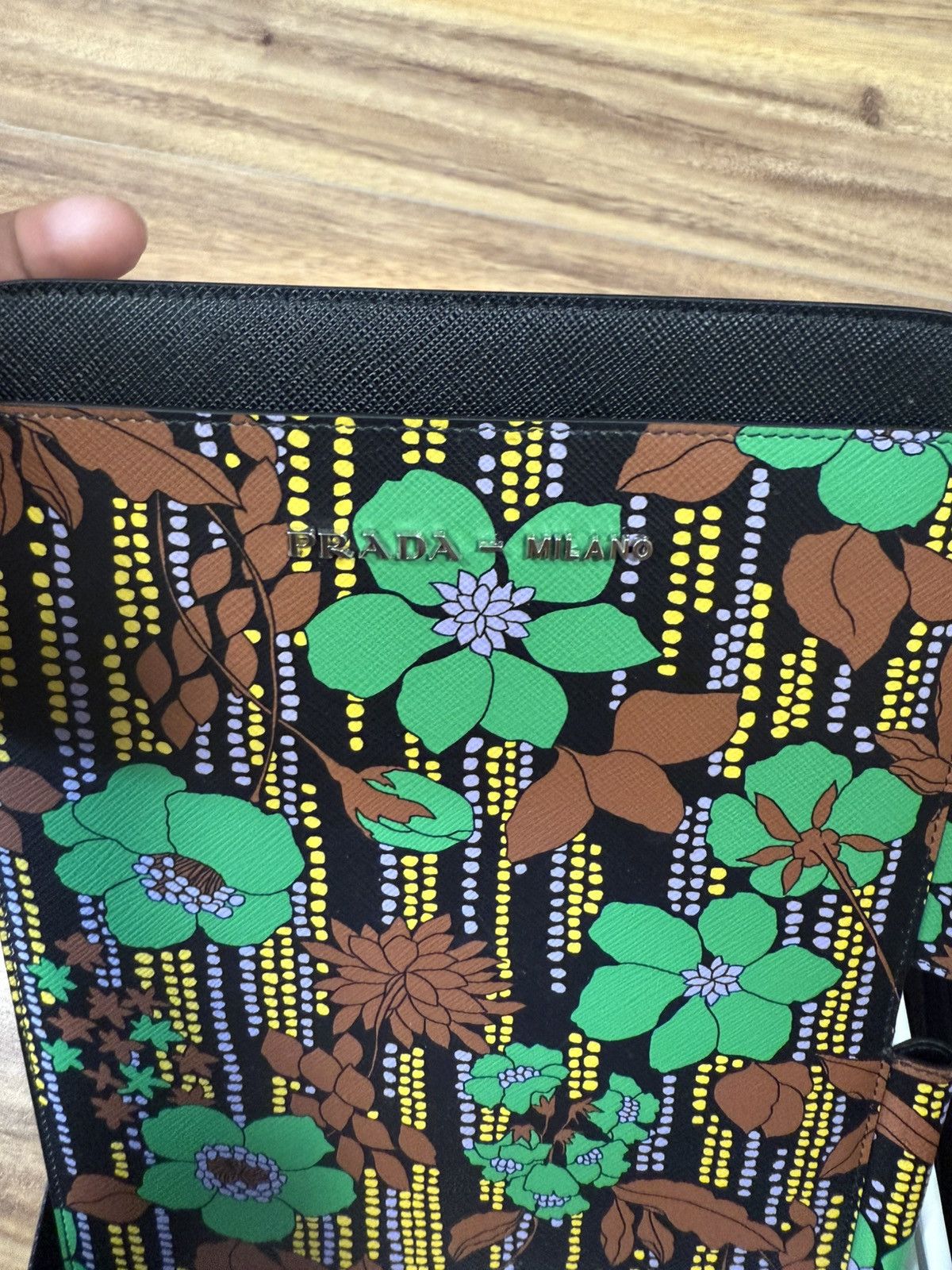 Prada Prada Saffiano Leather Flower Print iPad Tablet Case Size ONE SIZE - 8 Thumbnail