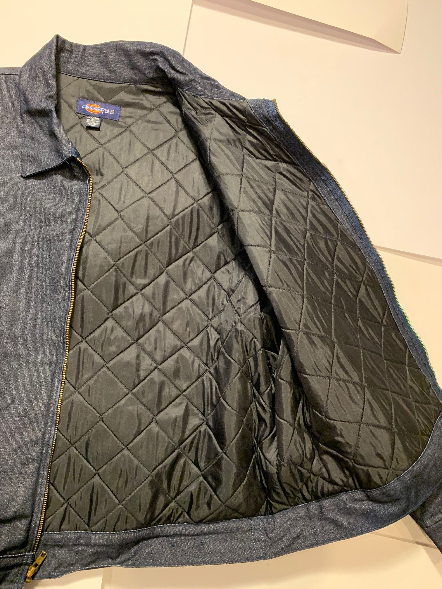 Dickies Vintage distressed deep indigo quilted work jacket dark navy Size US XXL / EU 58 / 5 - 7 Thumbnail