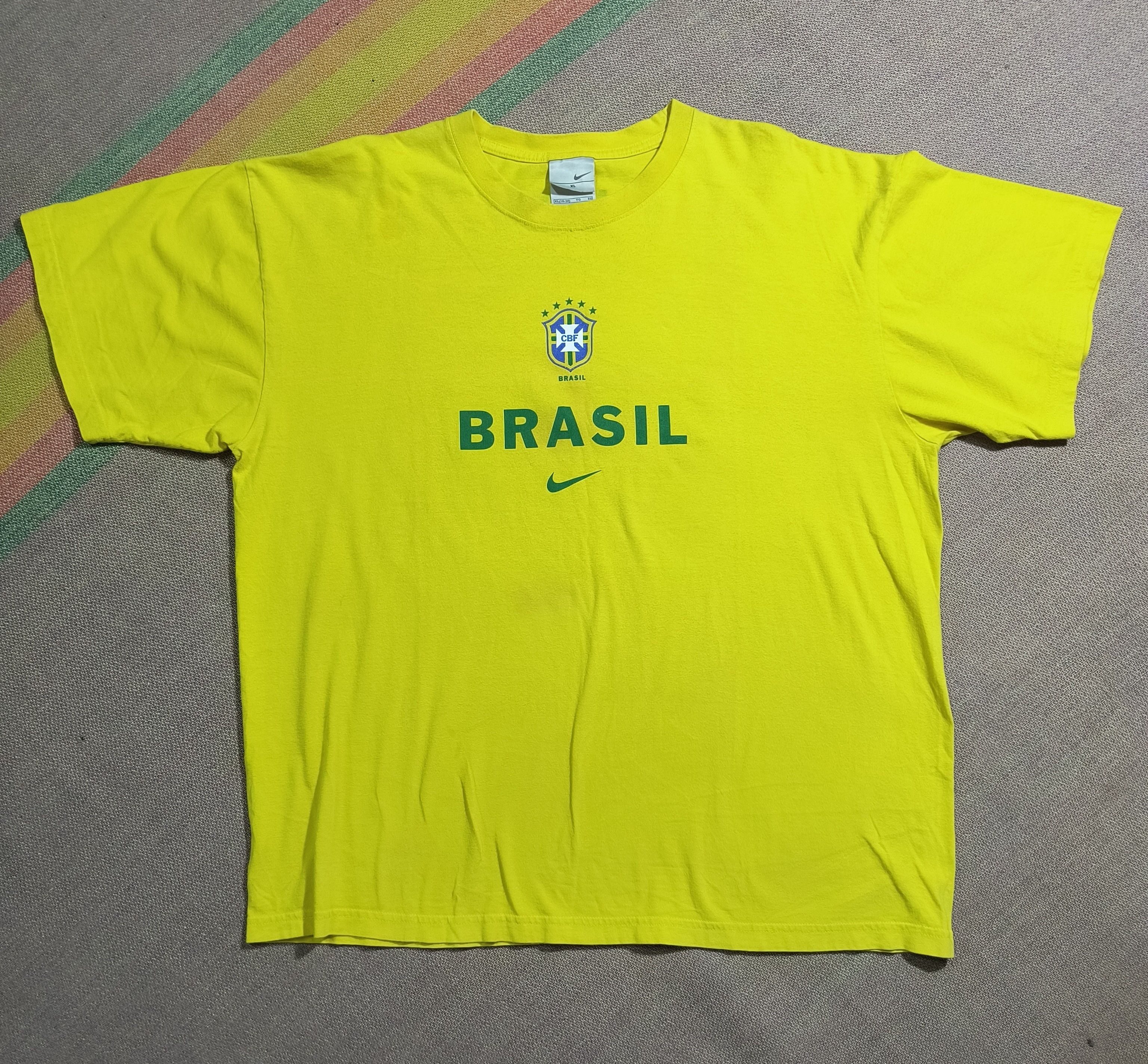 Nike Vintage Y2K Nike Roberto Carlos Brasil tee Size US XL / EU 56 / 4 - 2 Thumbnail