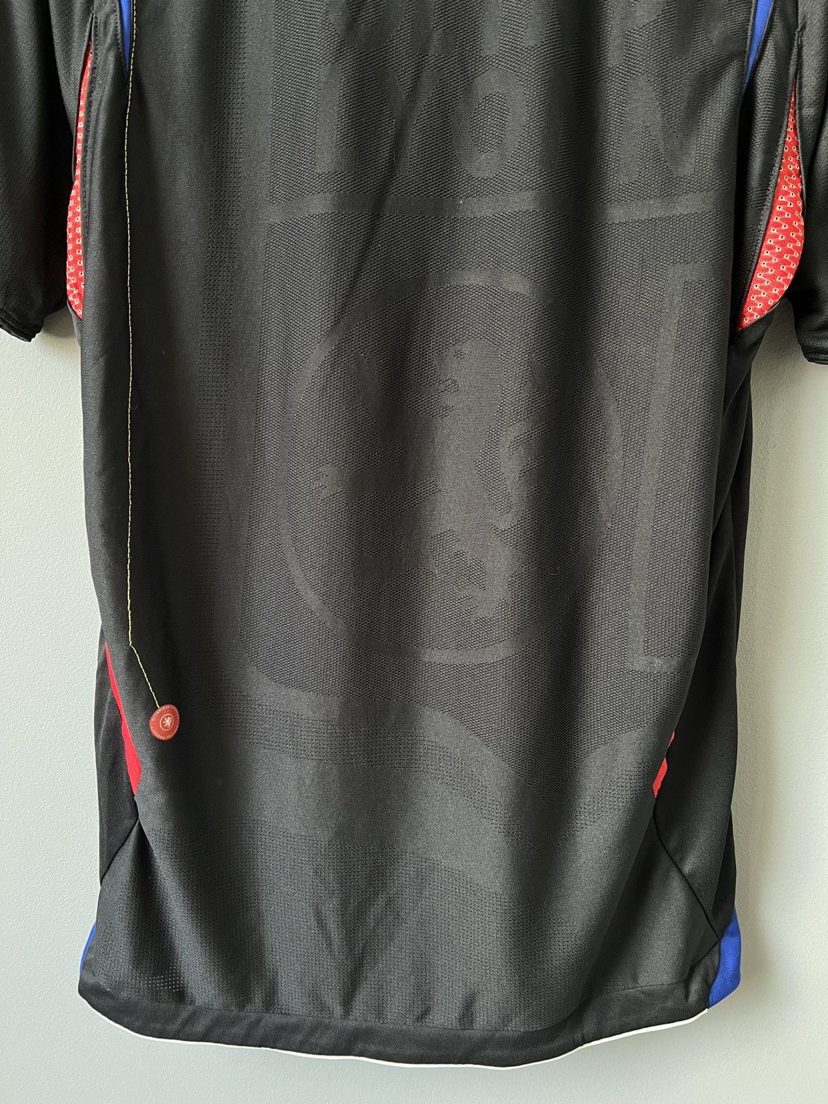 Umbro Fc Lyon football jersey 2000s streetwear Size US S / EU 44-46 / 1 - 10 Thumbnail
