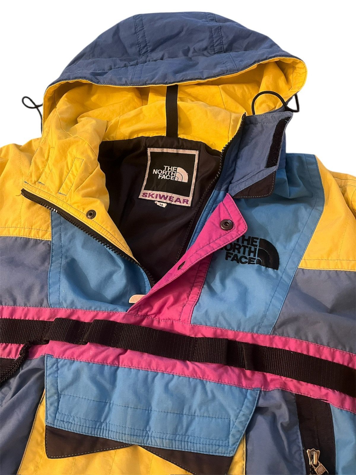 The North Face Japan Vintage North Face Hoodie Size US M / EU 48-50 / 2 - 4 Thumbnail
