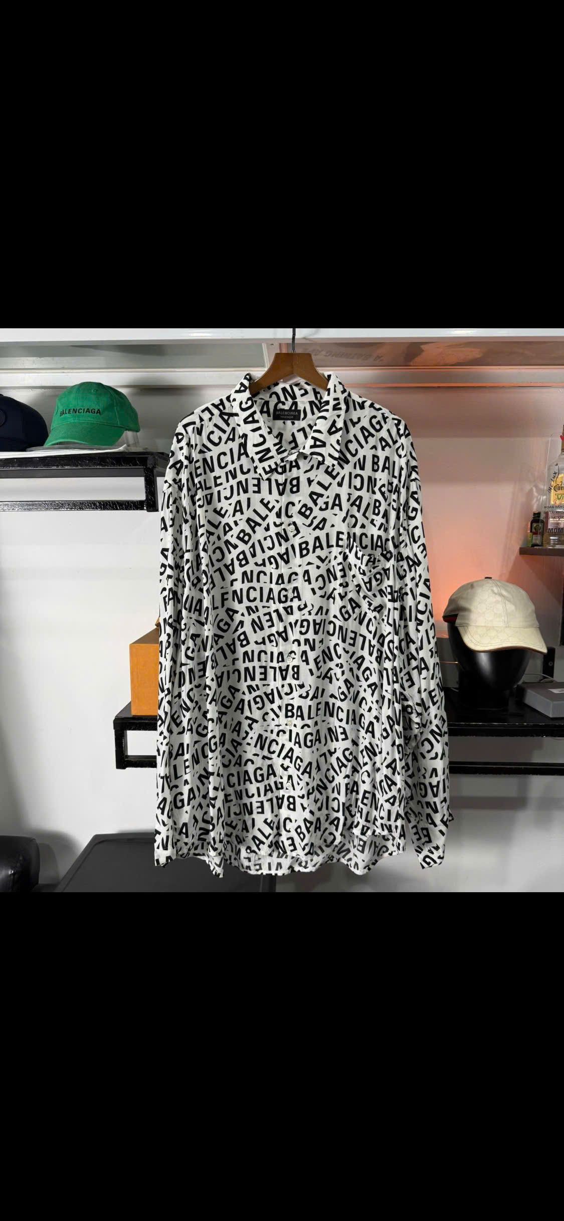 Balenciaga BALENCIAGA SHIRT Size US M / EU 48-50 / 2 - 1 Thumbnail