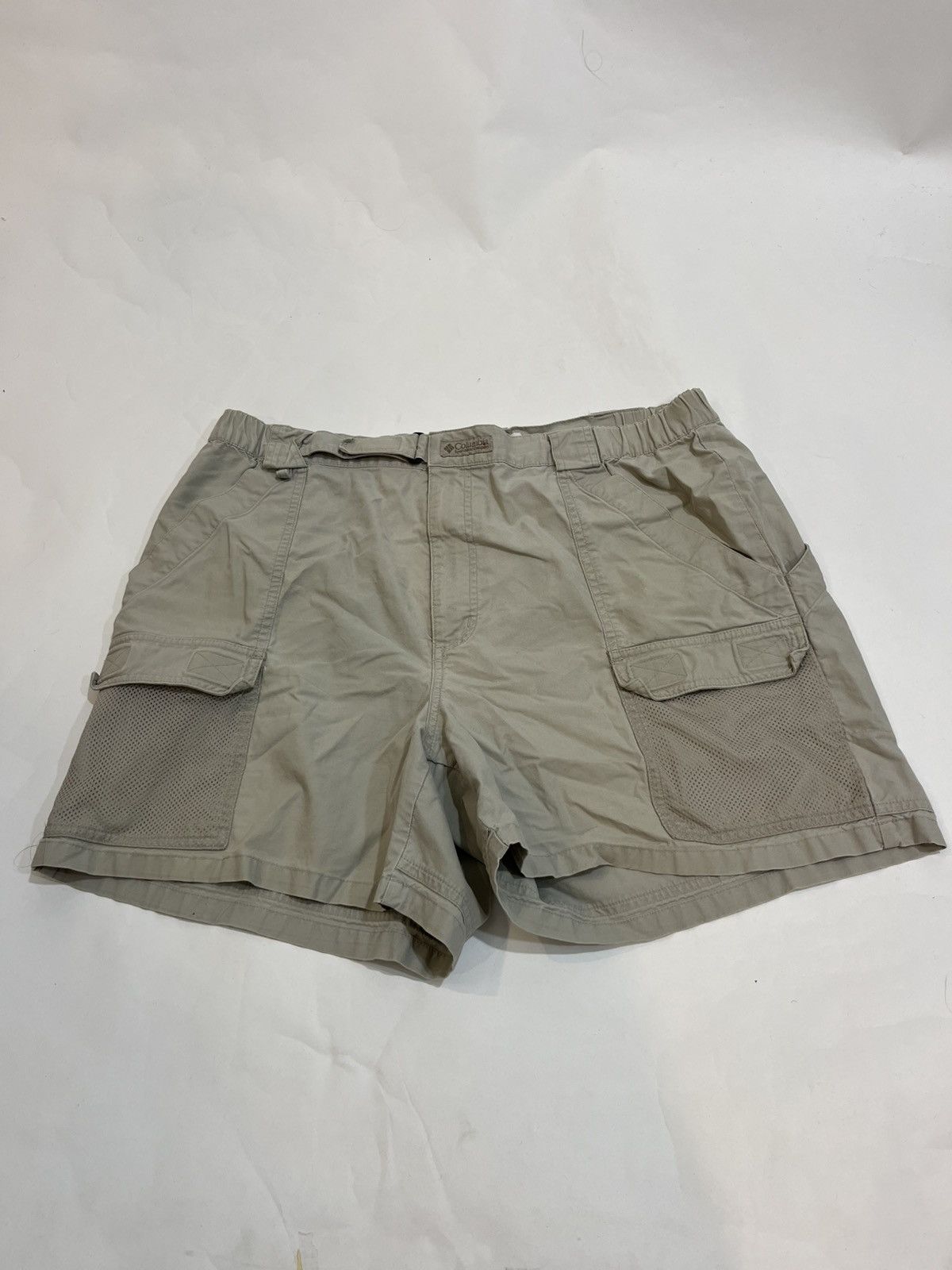 Columbia Columbia PFG Shorts Mens XL Cream Cargo Fishing Gear Outdoor Size US 42 / EU 58 - 1 Thumbnail