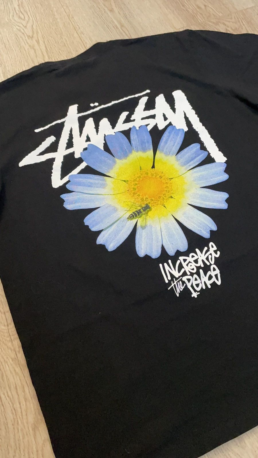 Stussy Stussy T-shirt flower in back Size US M / EU 48-50 / 2 - 2 Thumbnail