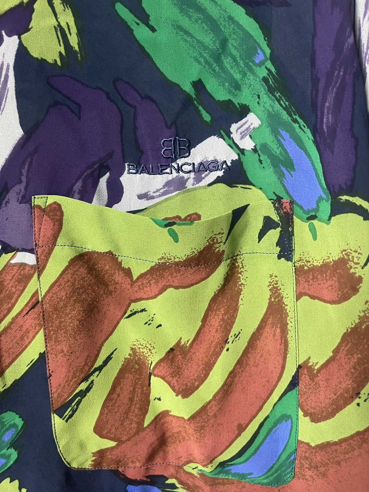 Balenciaga Balenciaga Silk Shirt With Two Pocket Size US L / EU 52-54 / 3 - 8 Thumbnail