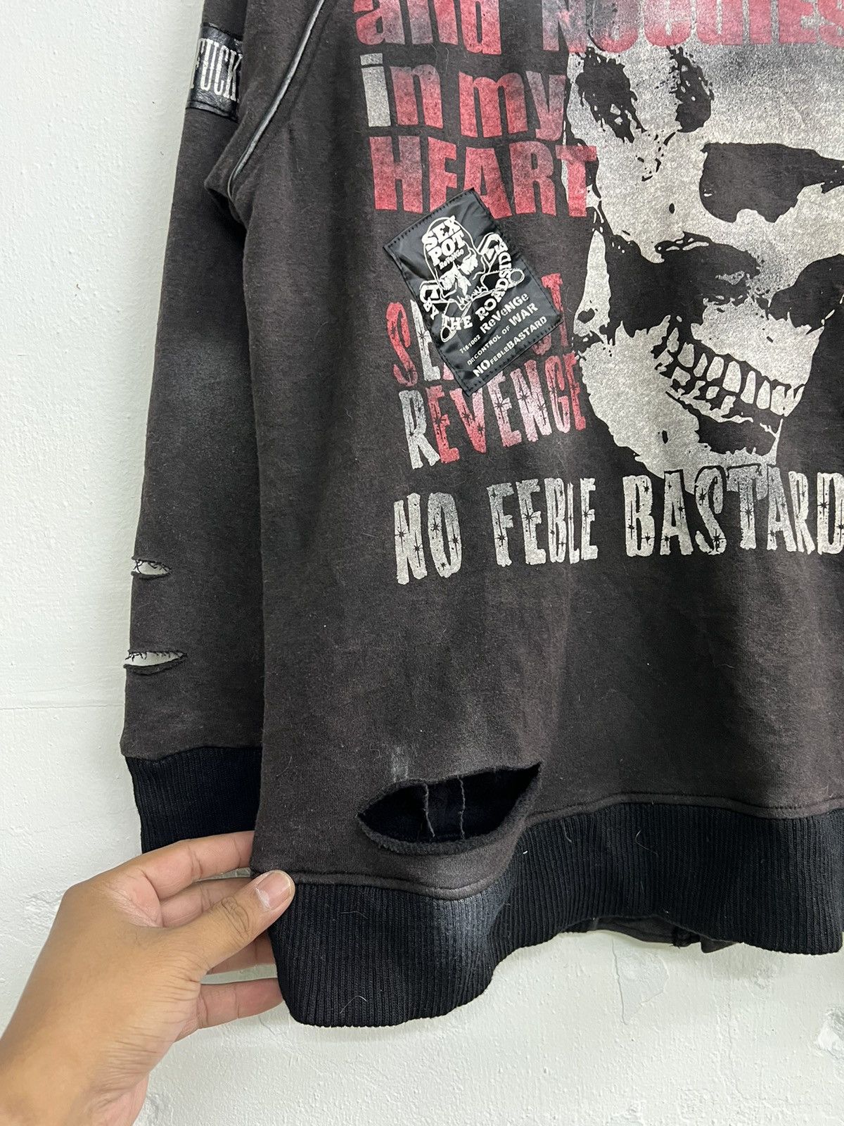 If Six Was Nine Vintage Sex Pot Revenge Trompe L'oeil Skull Sick Punk Style Size US L / EU 52-54 / 3 - 18 Thumbnail
