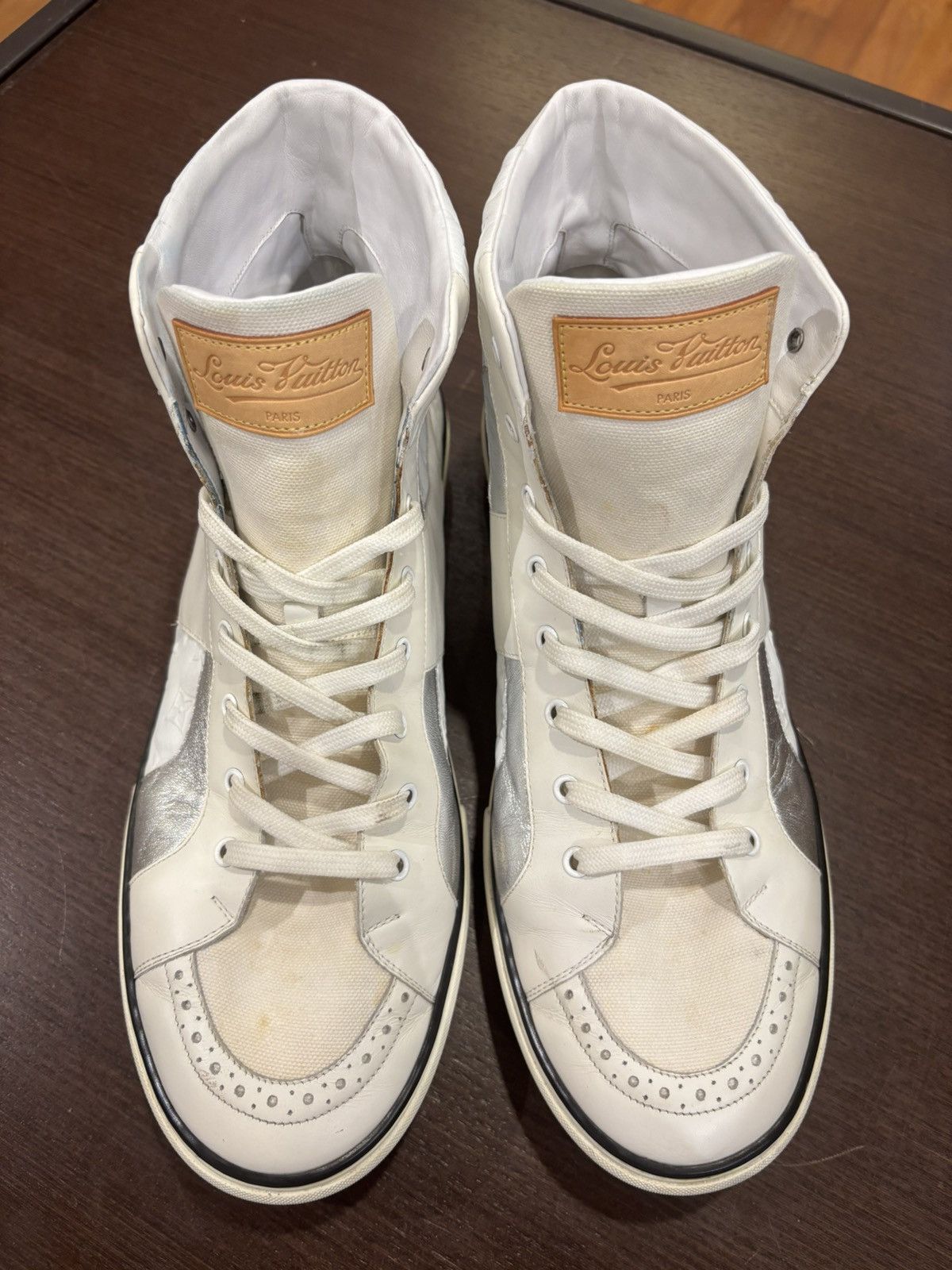 Louis Vuitton Louis Vuitton White Leather Trainers Size US 11 / EU 44 - 4 Thumbnail