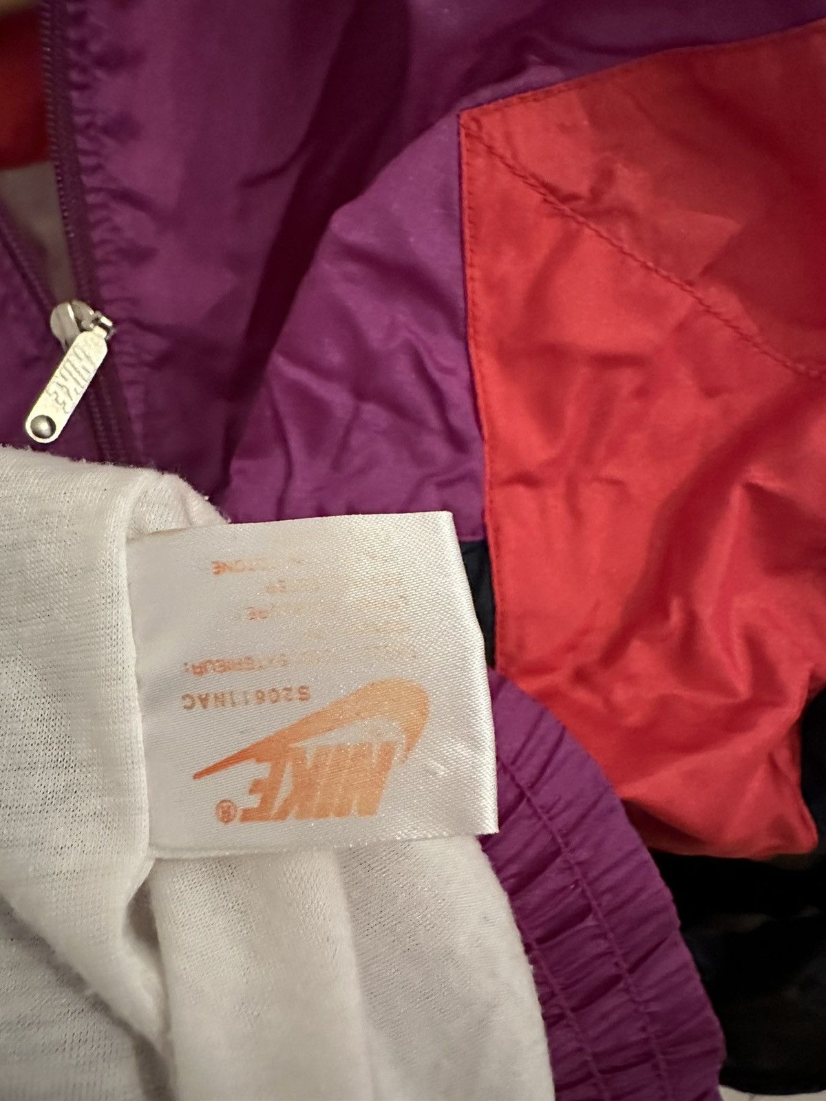 Nike Nike Jacket Windbreaker Size S Vintage Jacke Retro Size US S / EU 44-46 / 1 - 10 Thumbnail