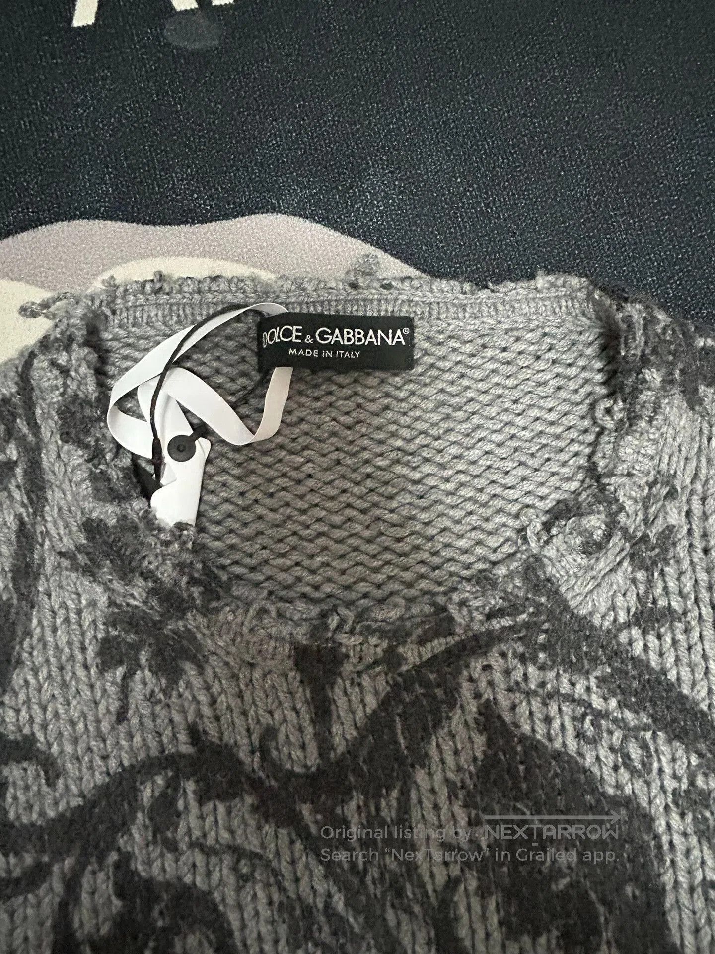 Dolce & Gabbana Dolce & Gabbana Knit Sweater with Iris Pattern. Size L / US 10 / IT 46 - 2 Thumbnail