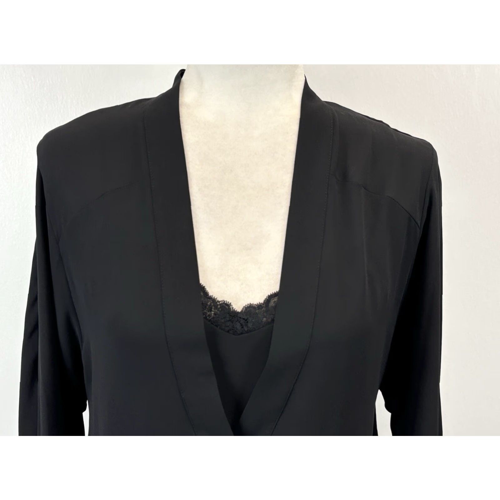 Vintage Chico’s Womens Chiffon Blouse Set 2 Pc Layered Cami Black Sz 0 US Small Patch? Size S / US 4 / IT 40 - 5 Thumbnail